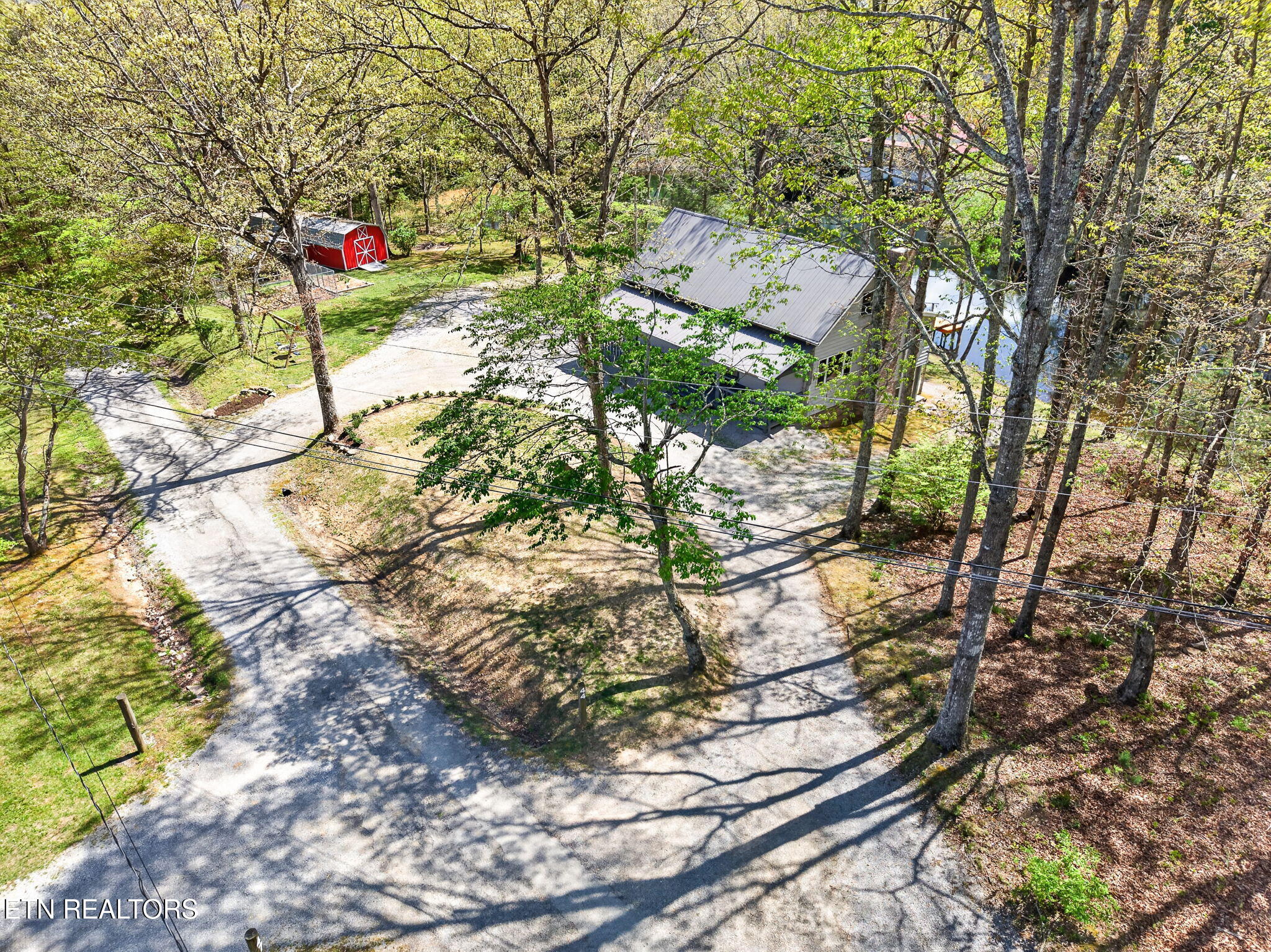 44 Triple R Lane Crossville TN 38571
