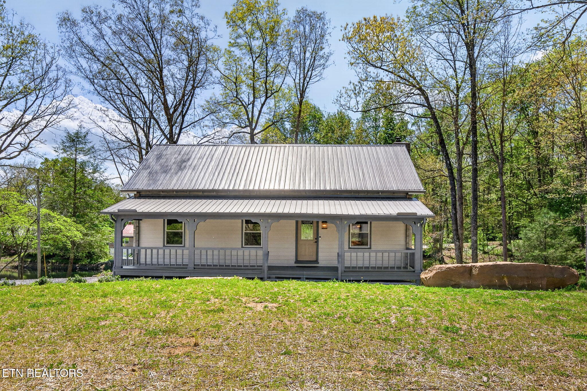 44 Triple R Lane Crossville TN 38571