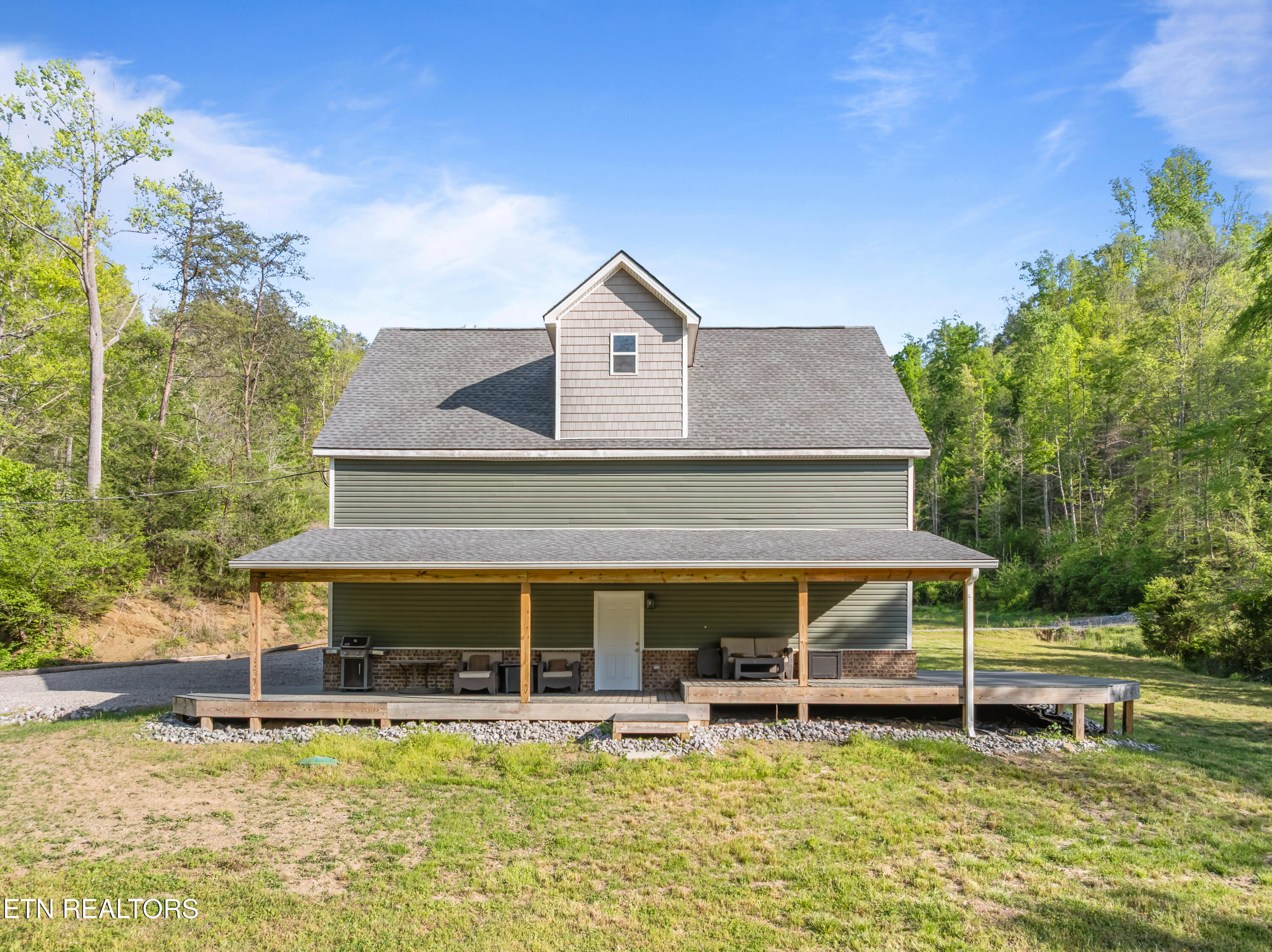 260 Shepard Lane Thorn Hill TN 37881