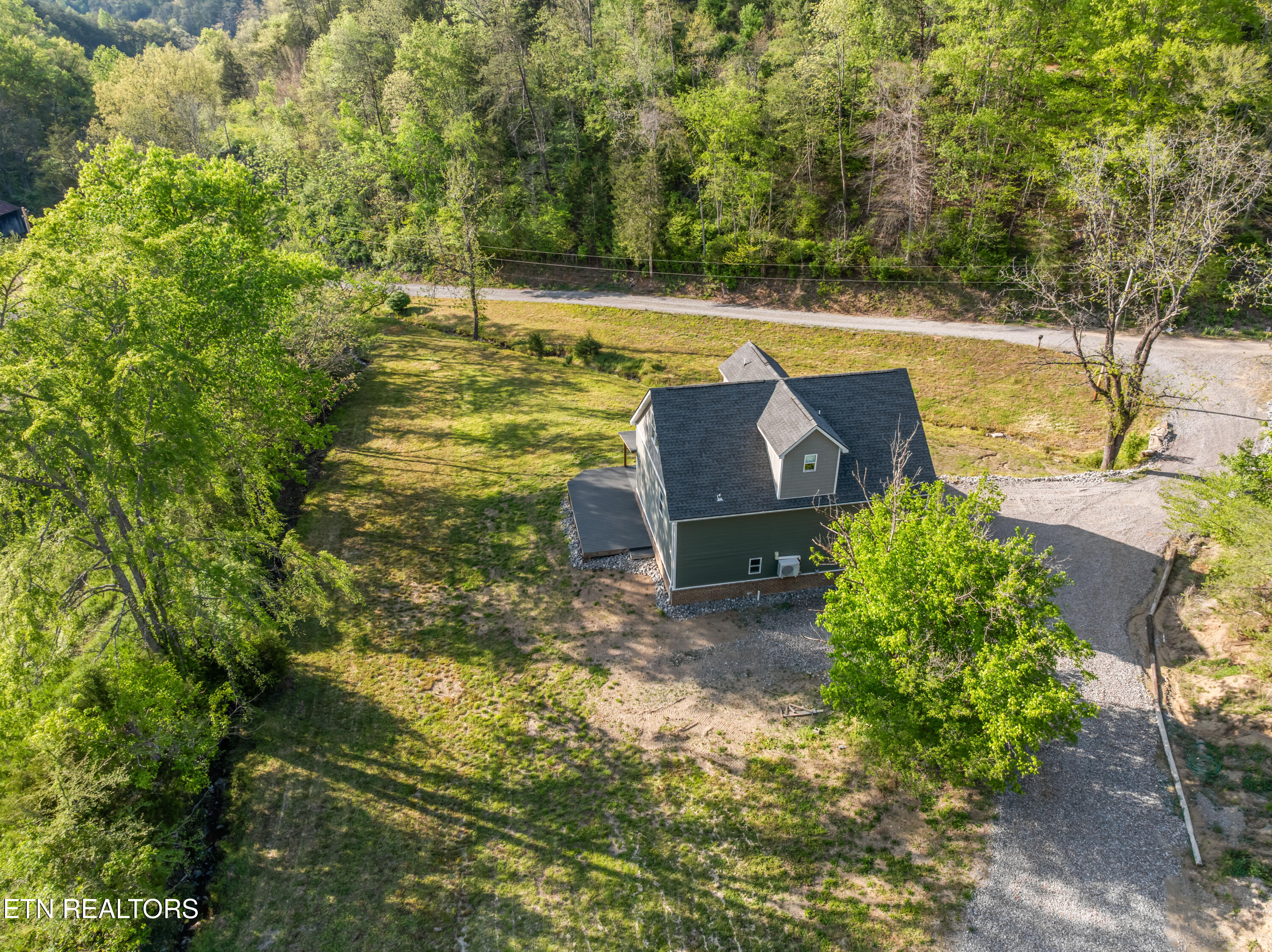 260 Shepard Lane Thorn Hill TN 37881