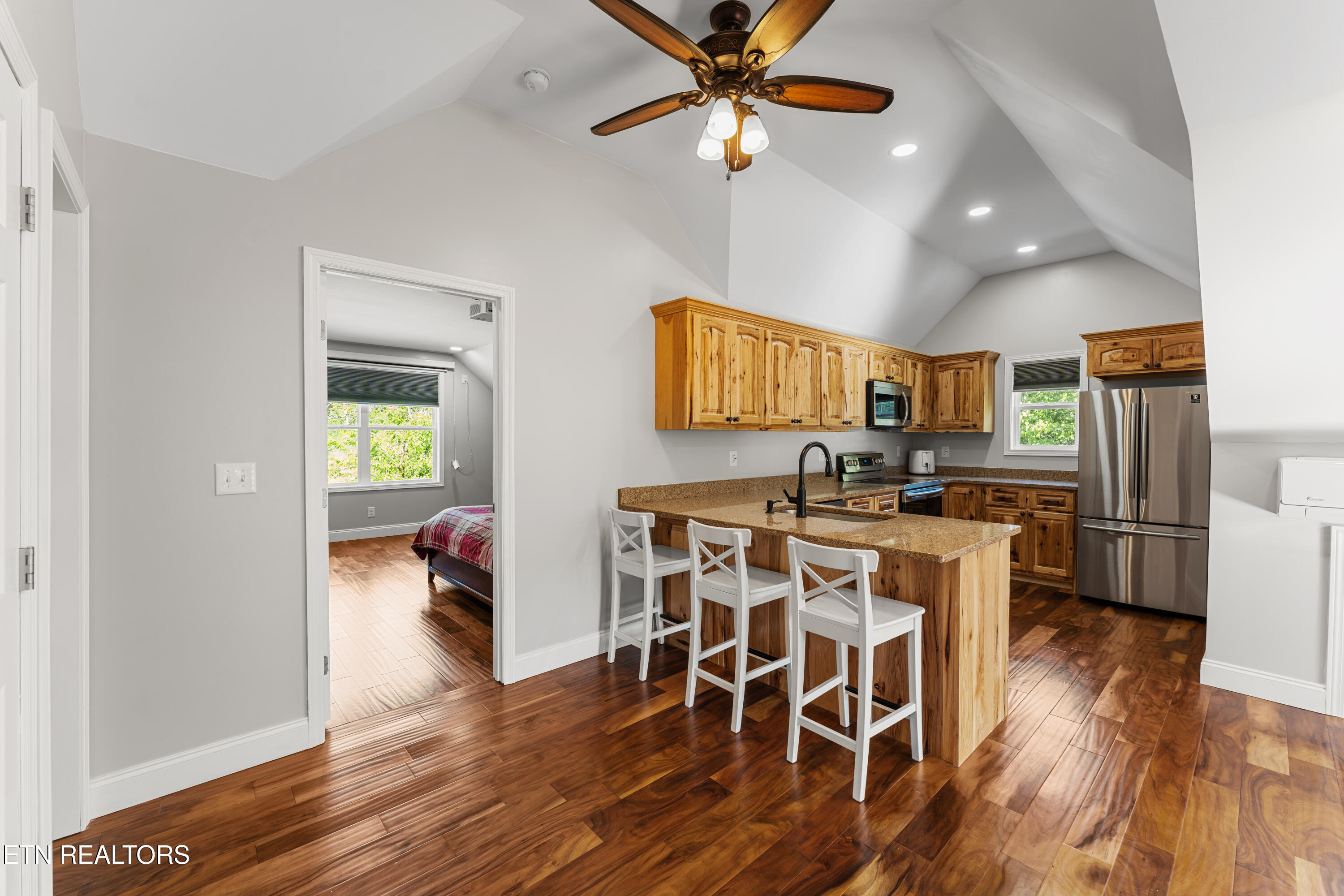 260 Shepard Lane Thorn Hill TN 37881