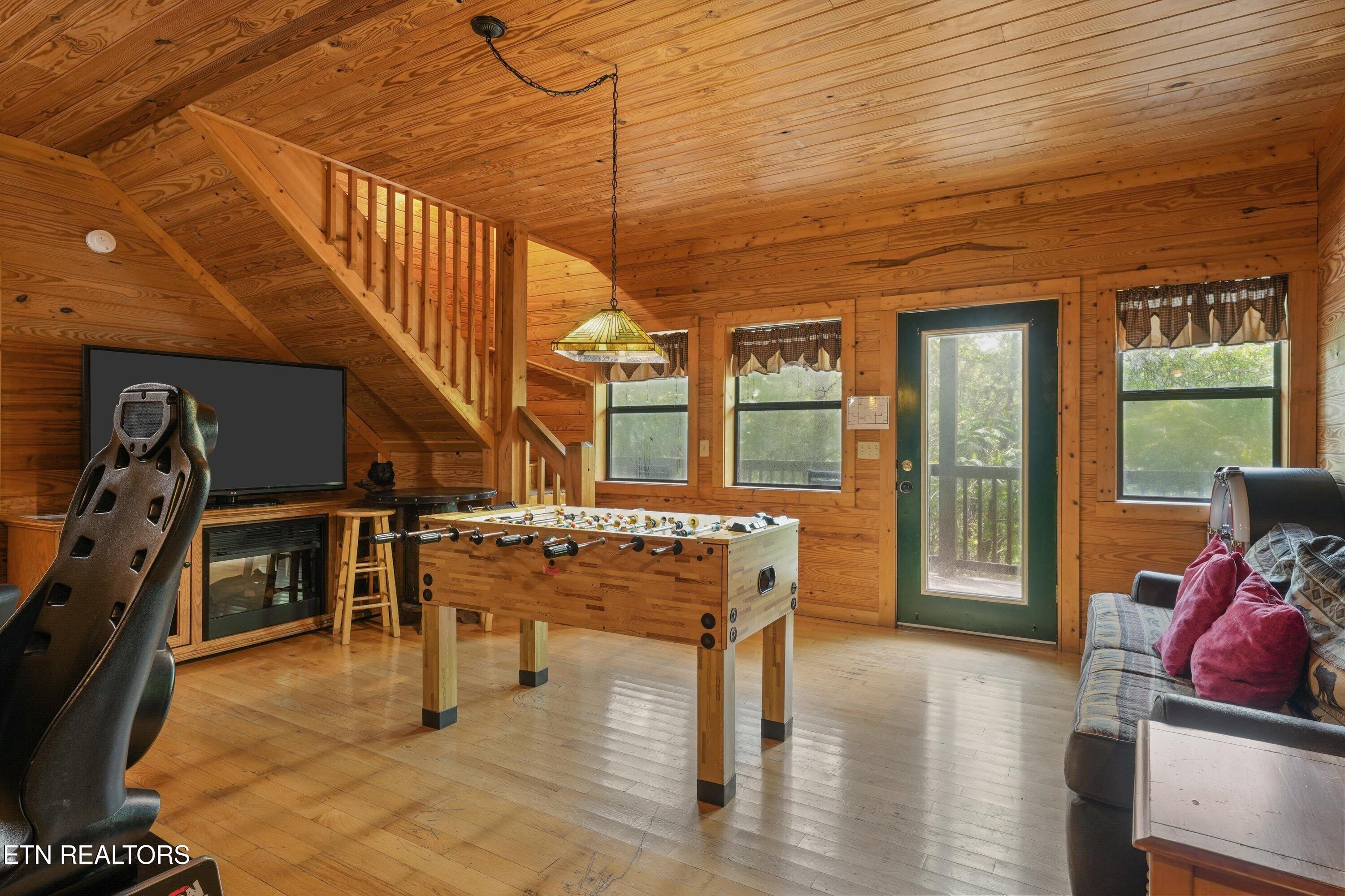 1583 Nicoha Boulevard Sevierville TN 37876