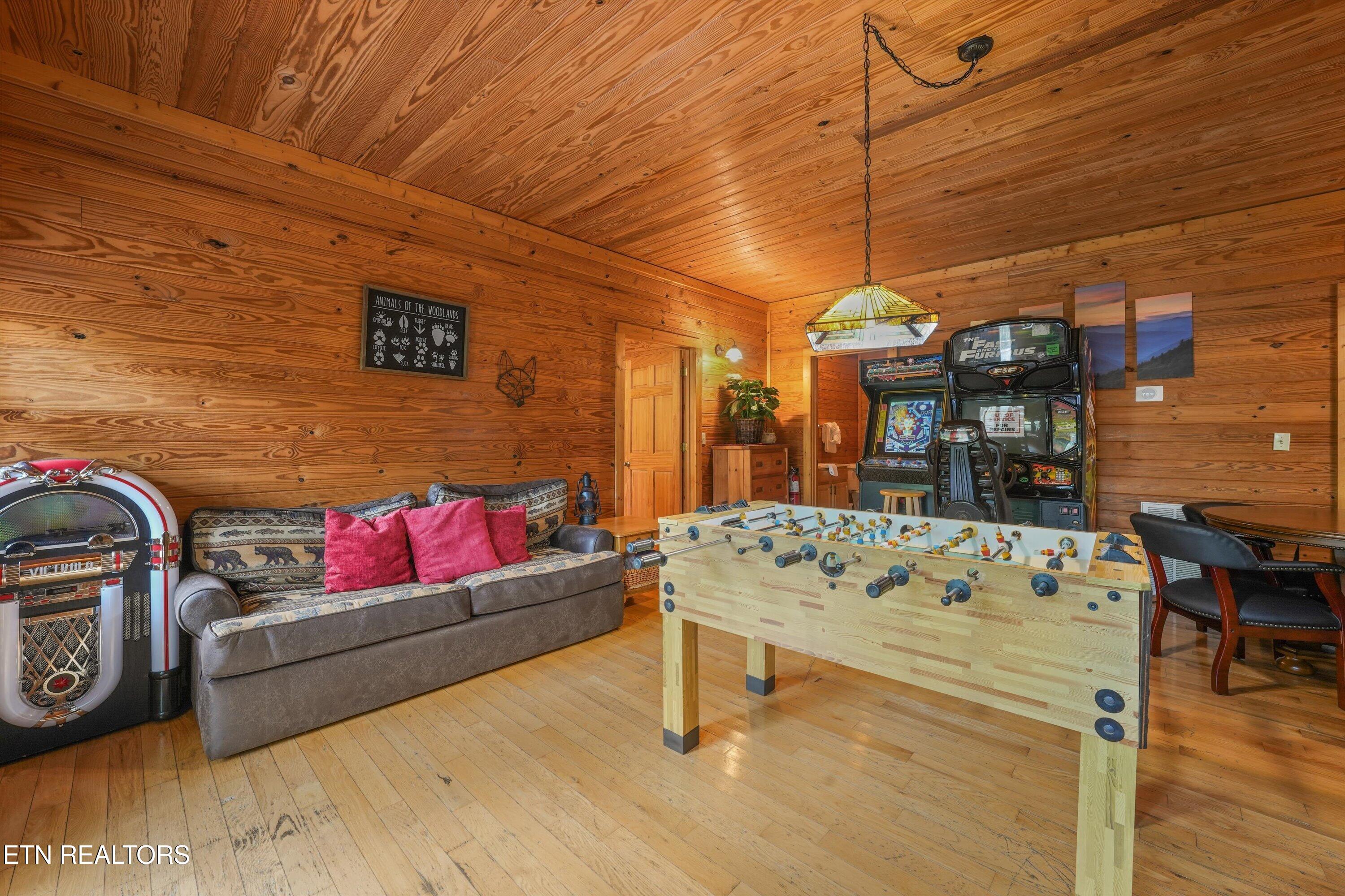 1583 Nicoha Boulevard Sevierville TN 37876