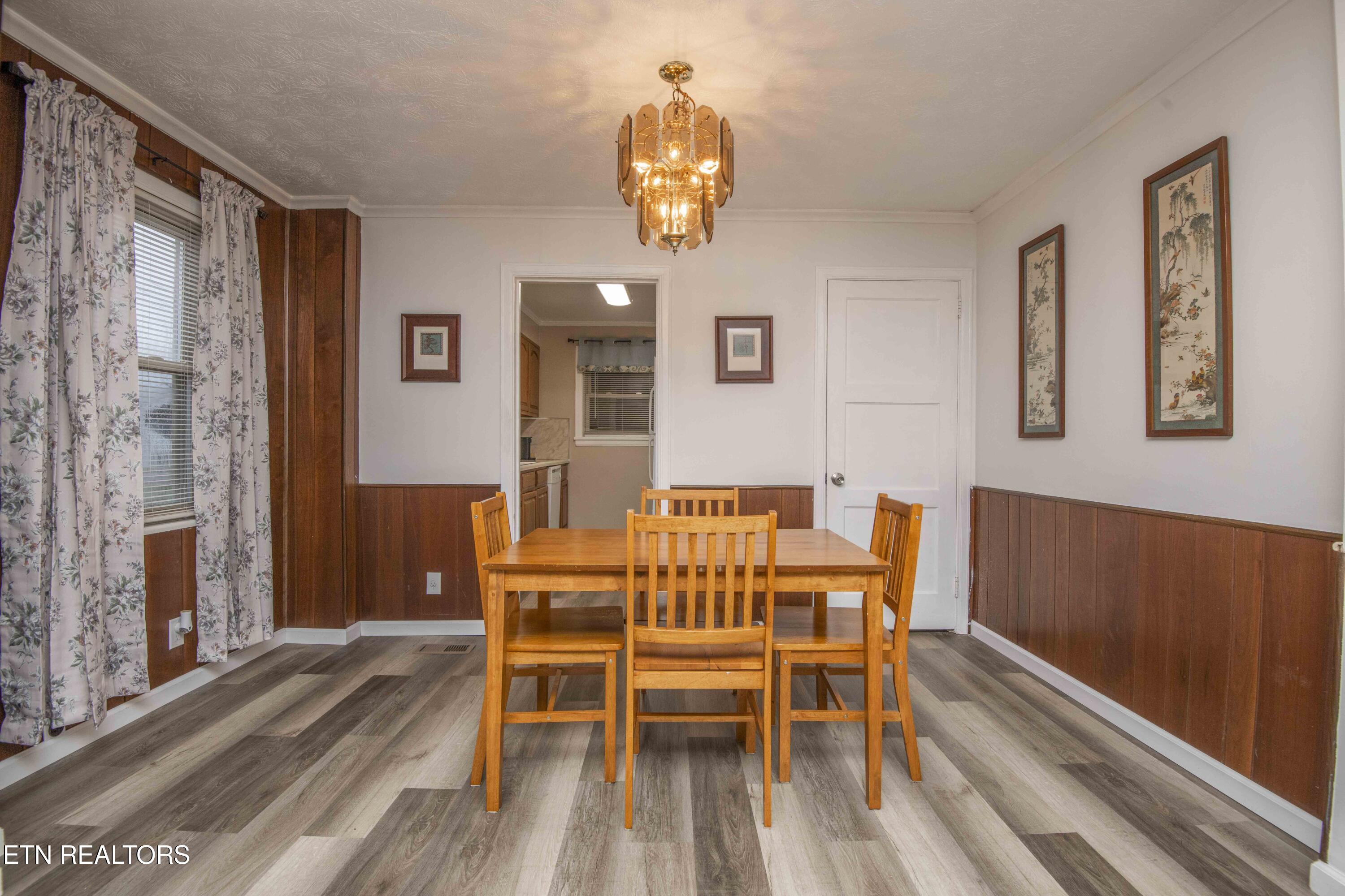 209 N Laurel Circle Knoxville TN 37912