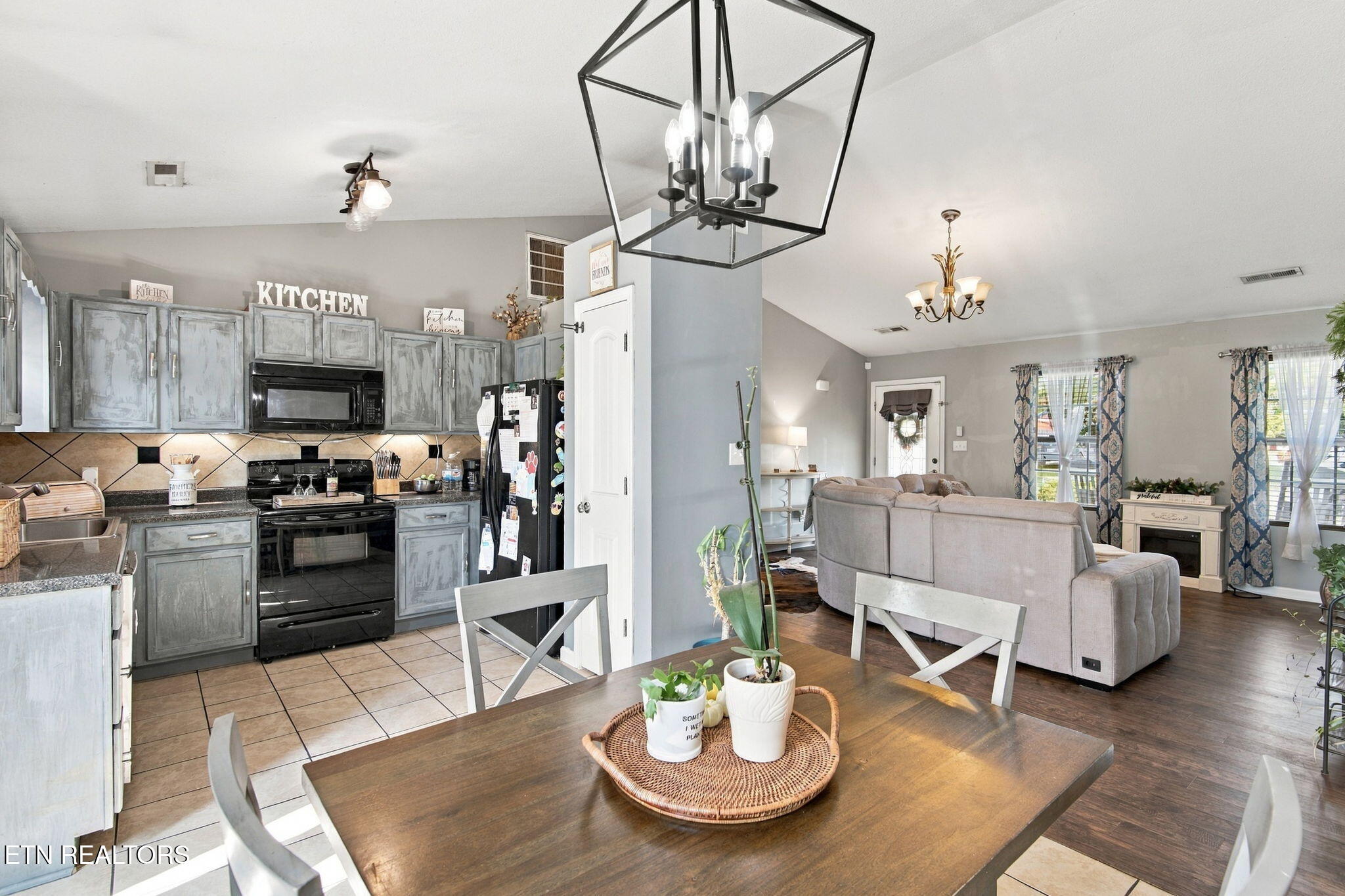 172 Waddington Way Maynardville TN 37807
