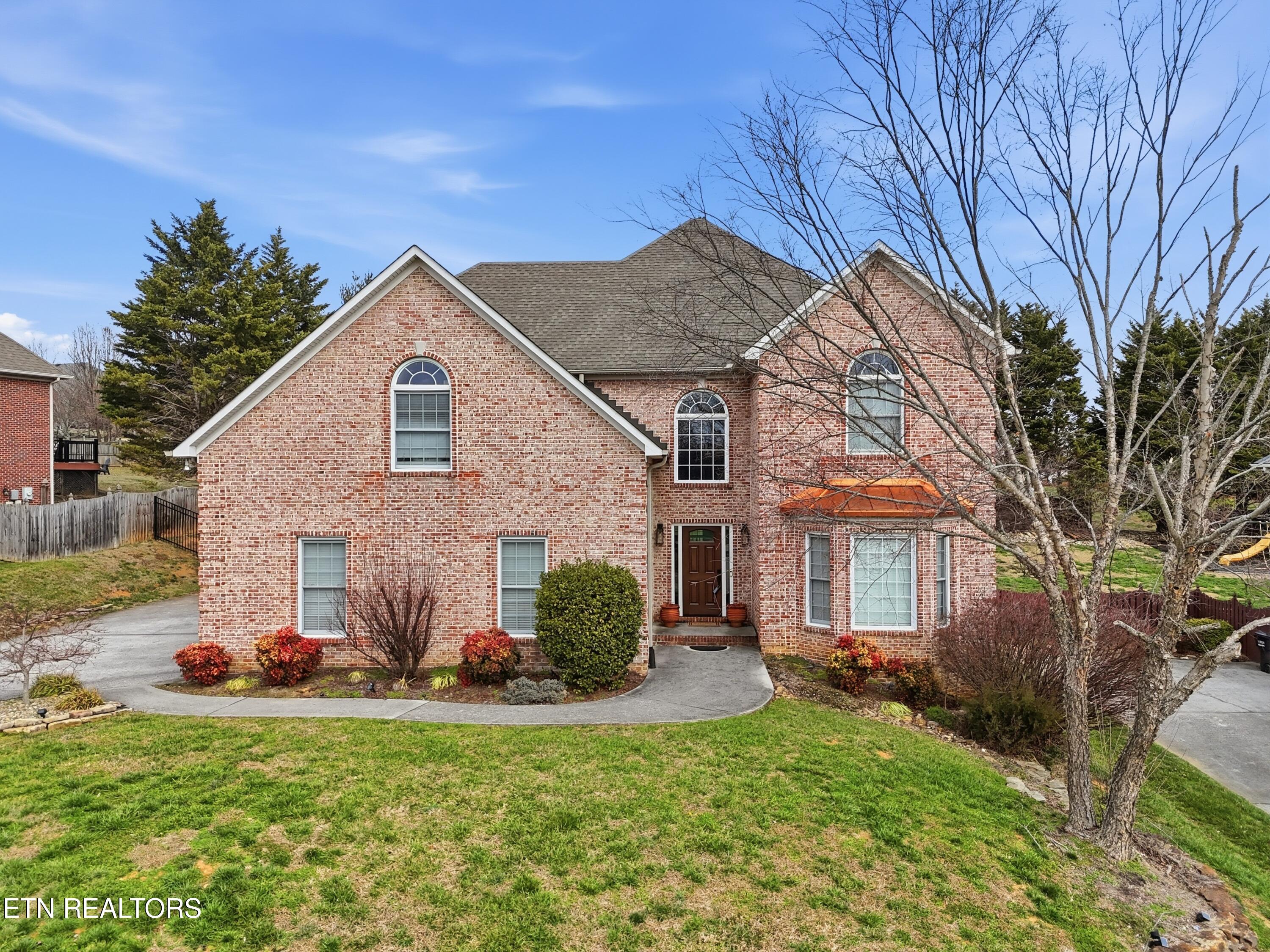 1712 Burnside Drive Maryville TN 37801