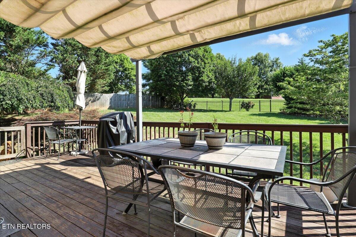 1712 Burnside Drive Maryville TN 37801