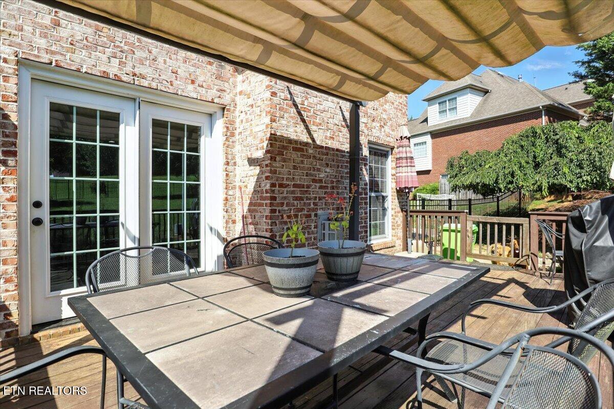 1712 Burnside Drive Maryville TN 37801