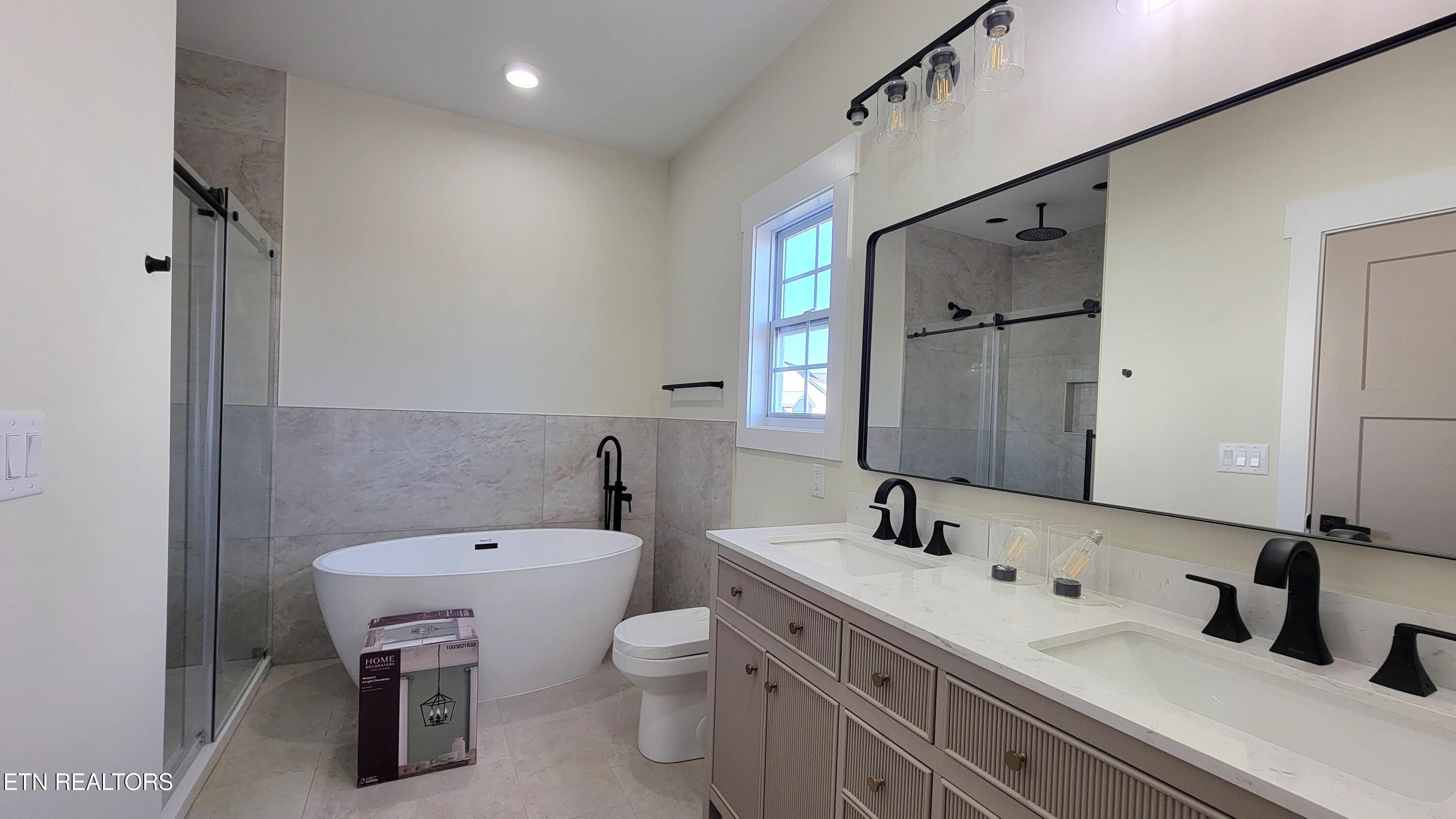 293 Sugar Maple Trail Lenoir City TN 37771
