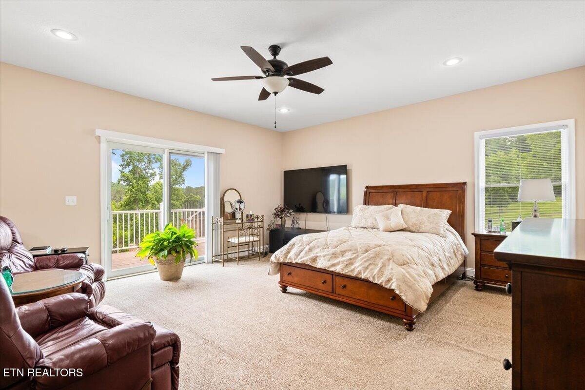 1380 E Norris Point Road Lafollette TN 37766