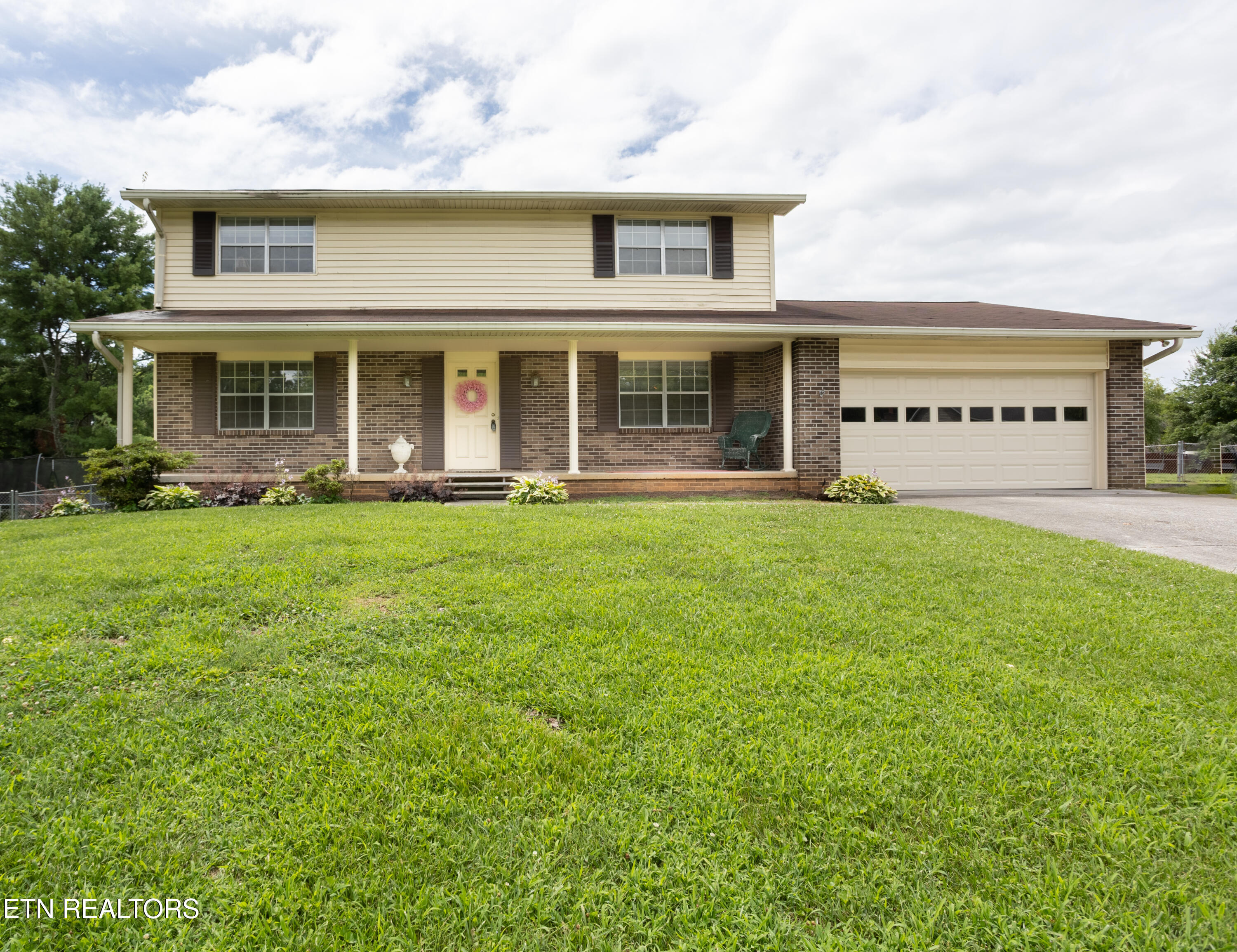 1215 Buxton Drive Knoxville TN 37922