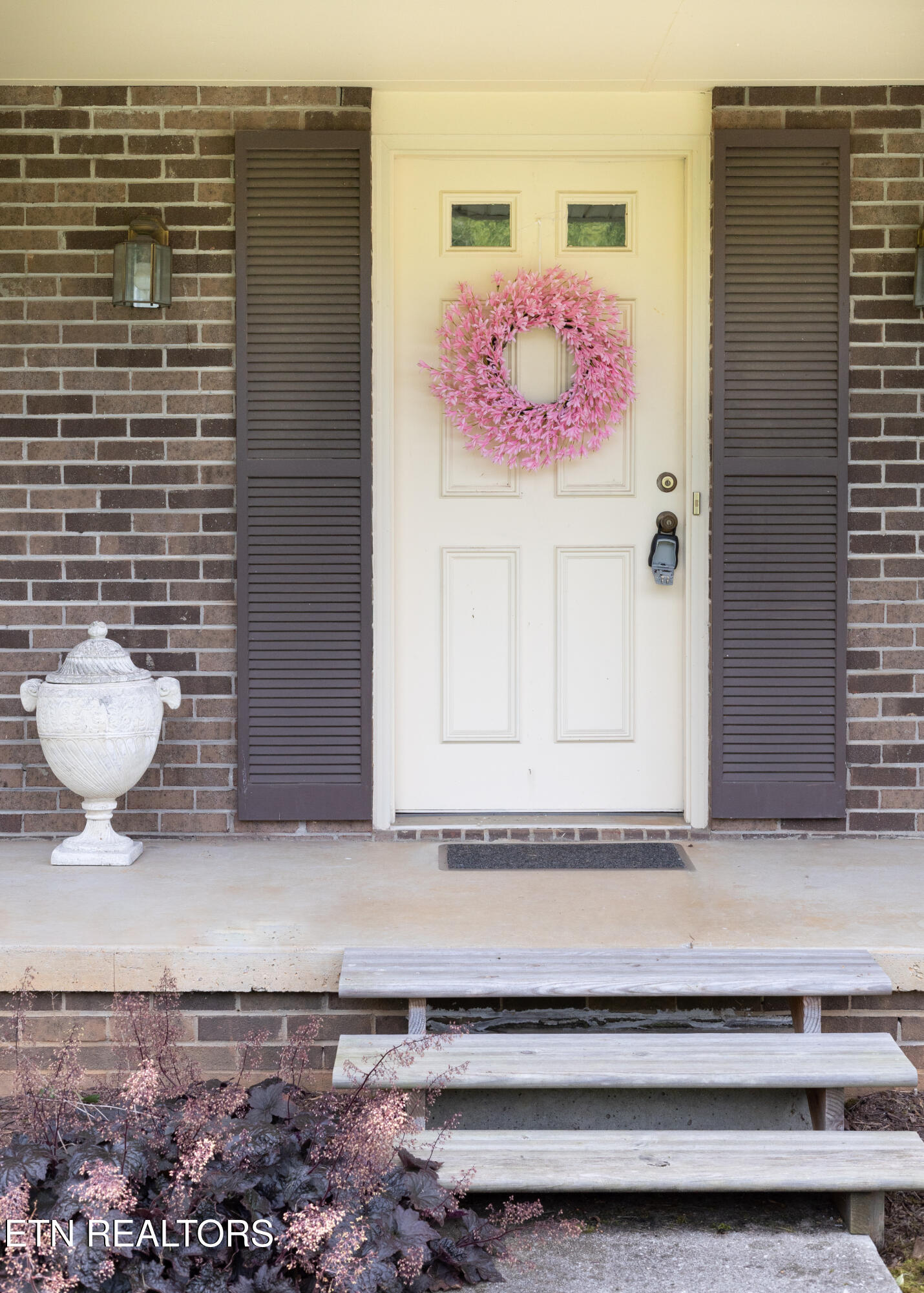 1215 Buxton Drive Knoxville TN 37922