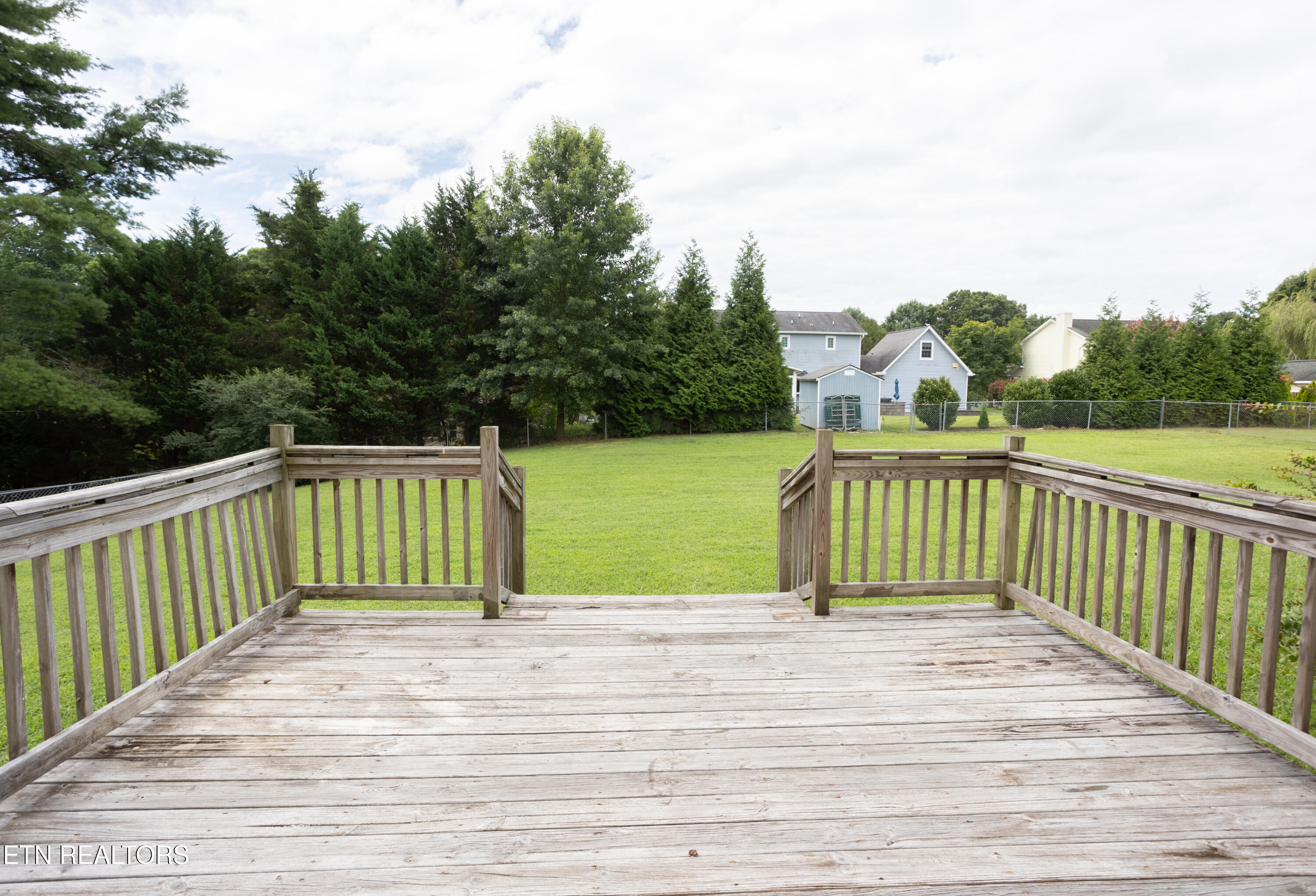1215 Buxton Drive Knoxville TN 37922