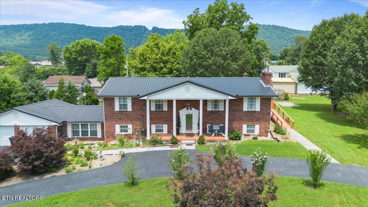 116 Oak Street Jacksboro TN 37757