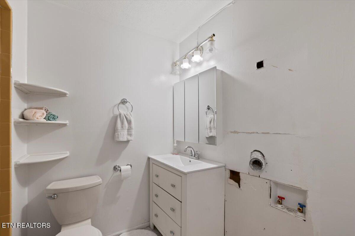 116 Oak Street Jacksboro TN 37757