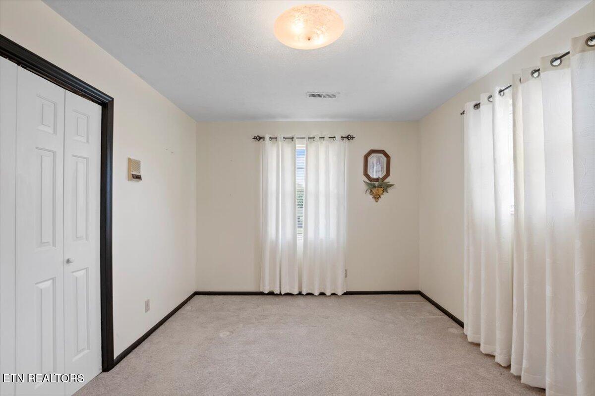 116 Oak Street Jacksboro TN 37757