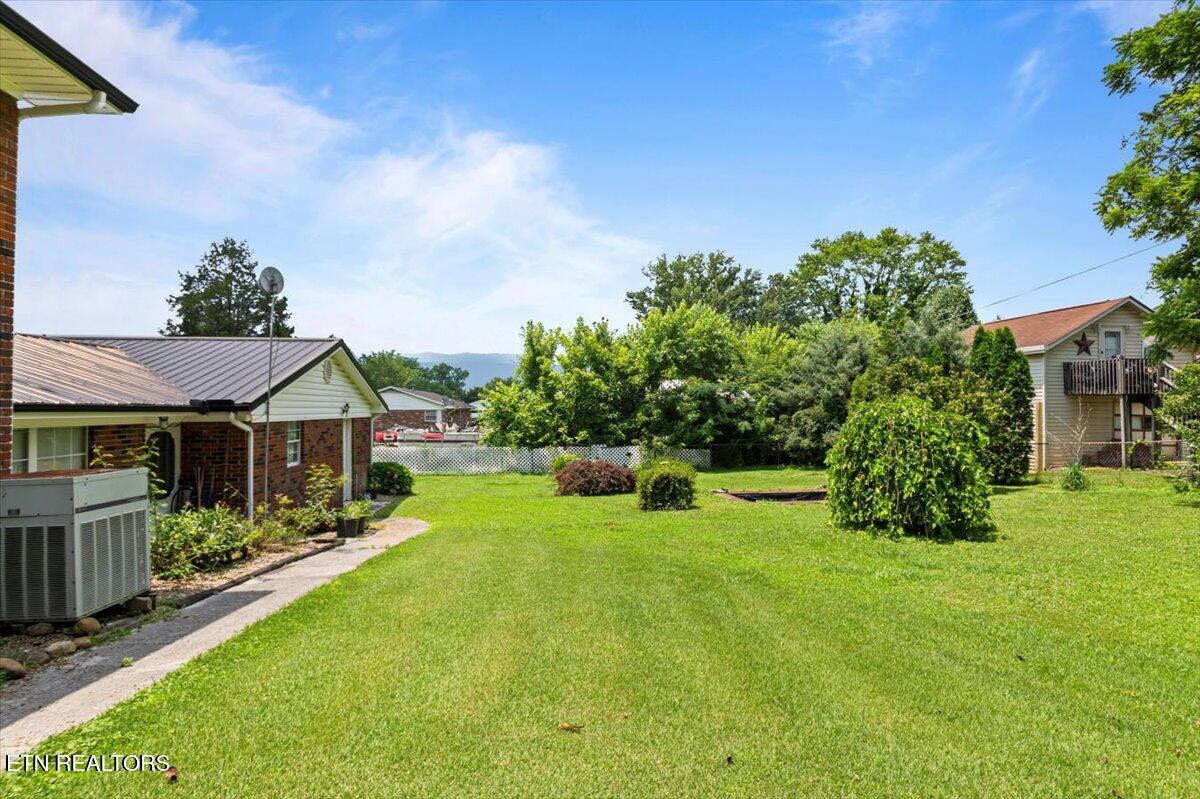 116 Oak Street Jacksboro TN 37757