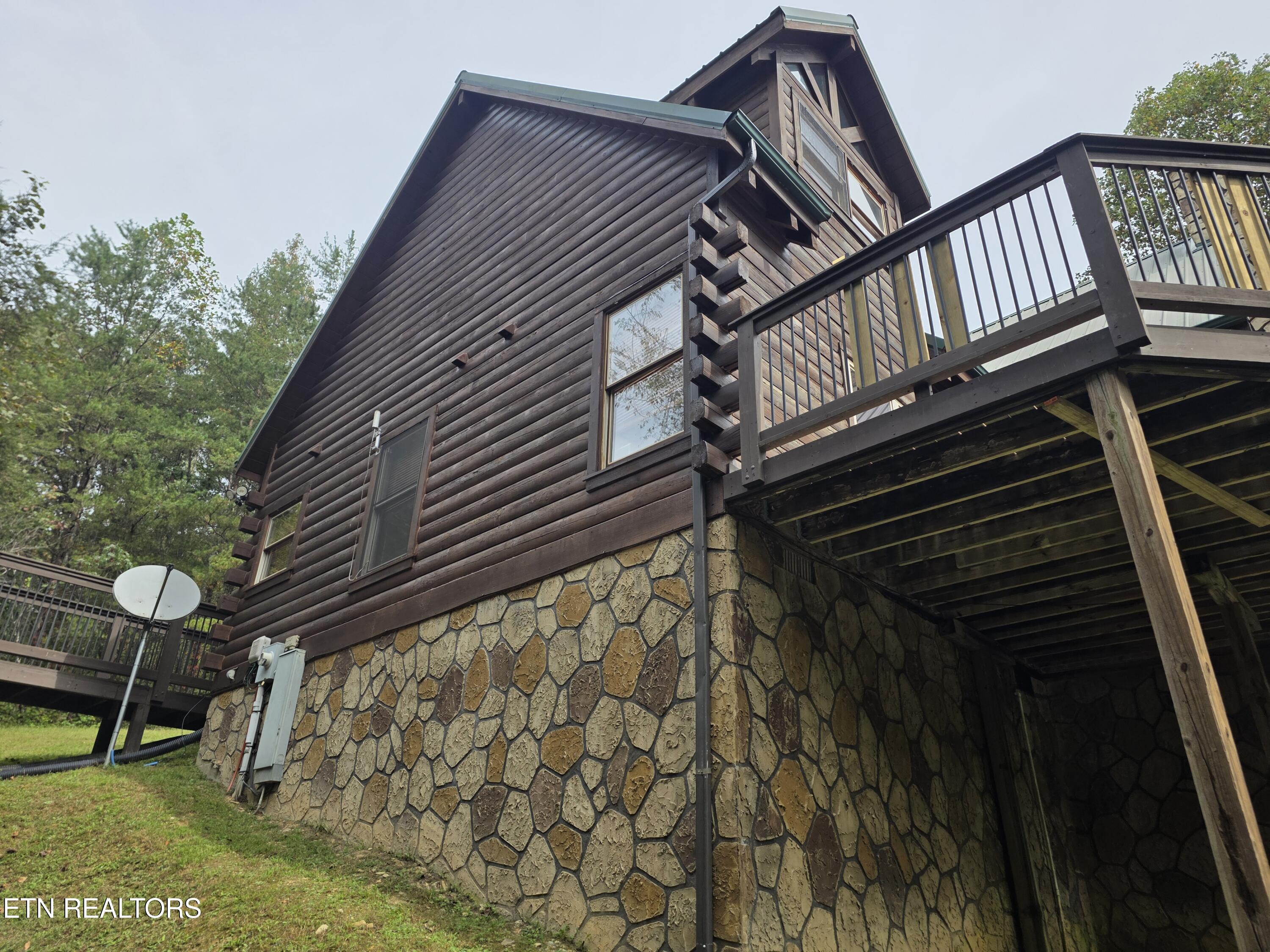 2336 Breezy Road Sevierville TN 37876