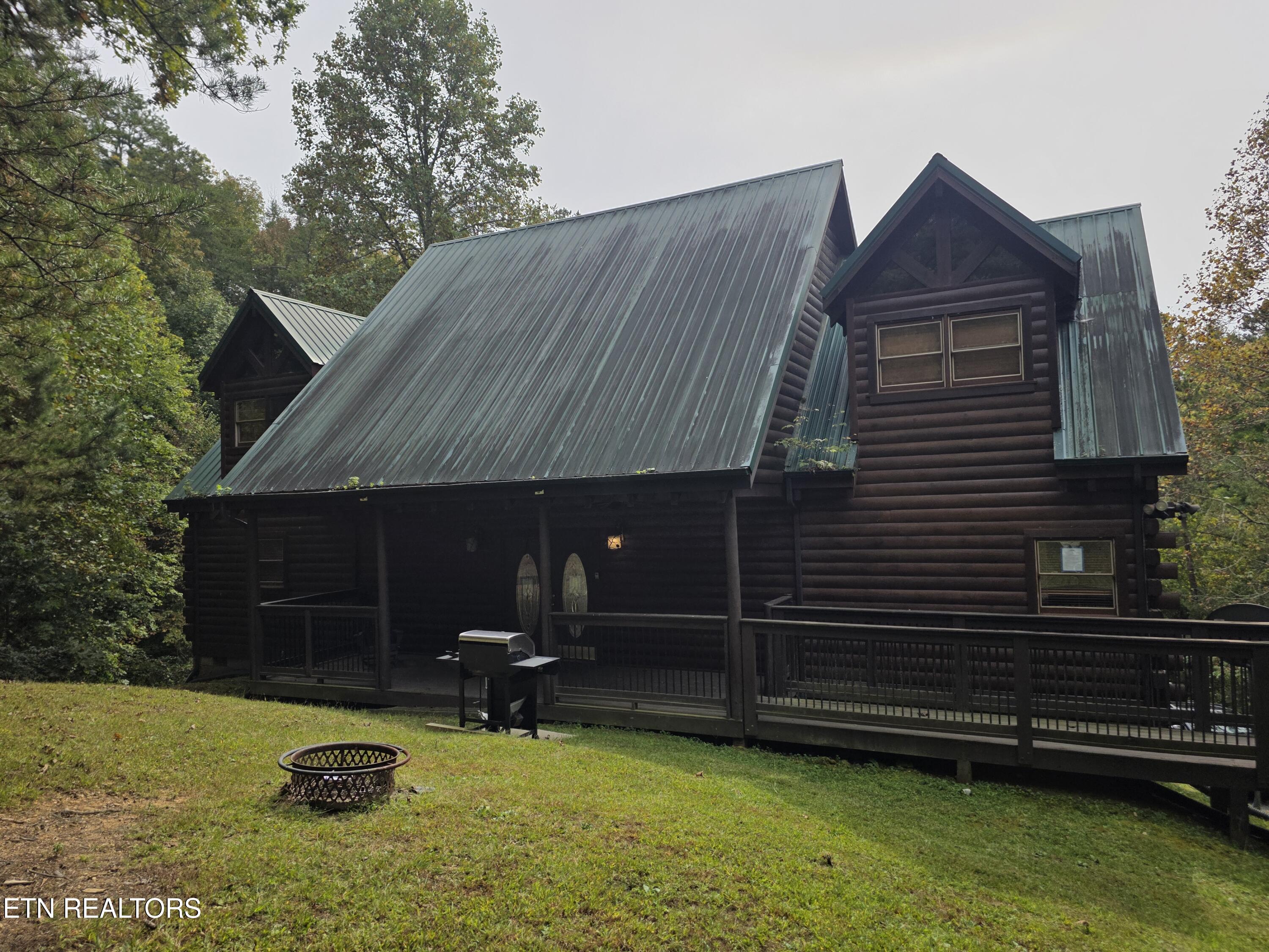2336 Breezy Road Sevierville TN 37876