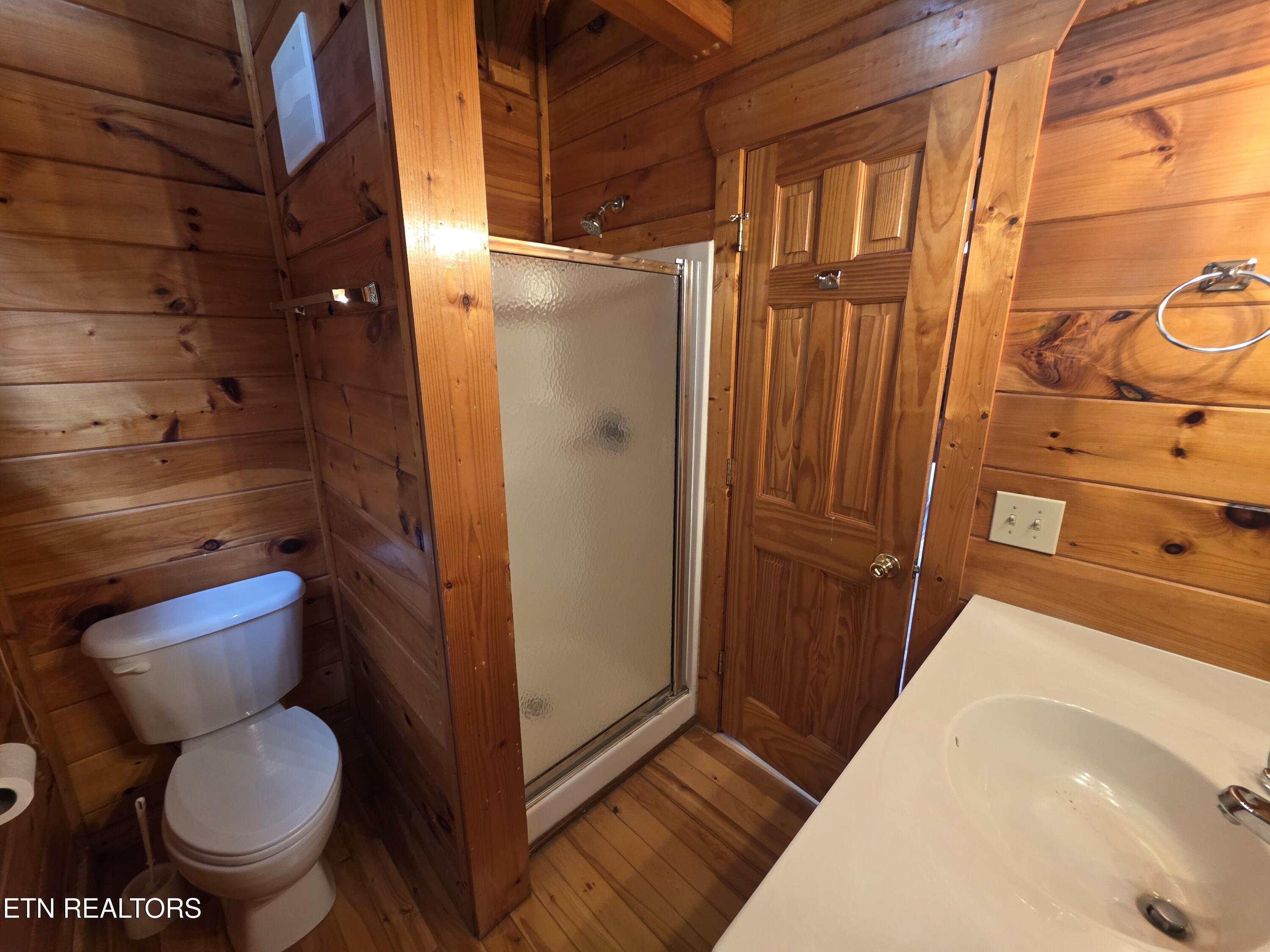 2336 Breezy Road Sevierville TN 37876