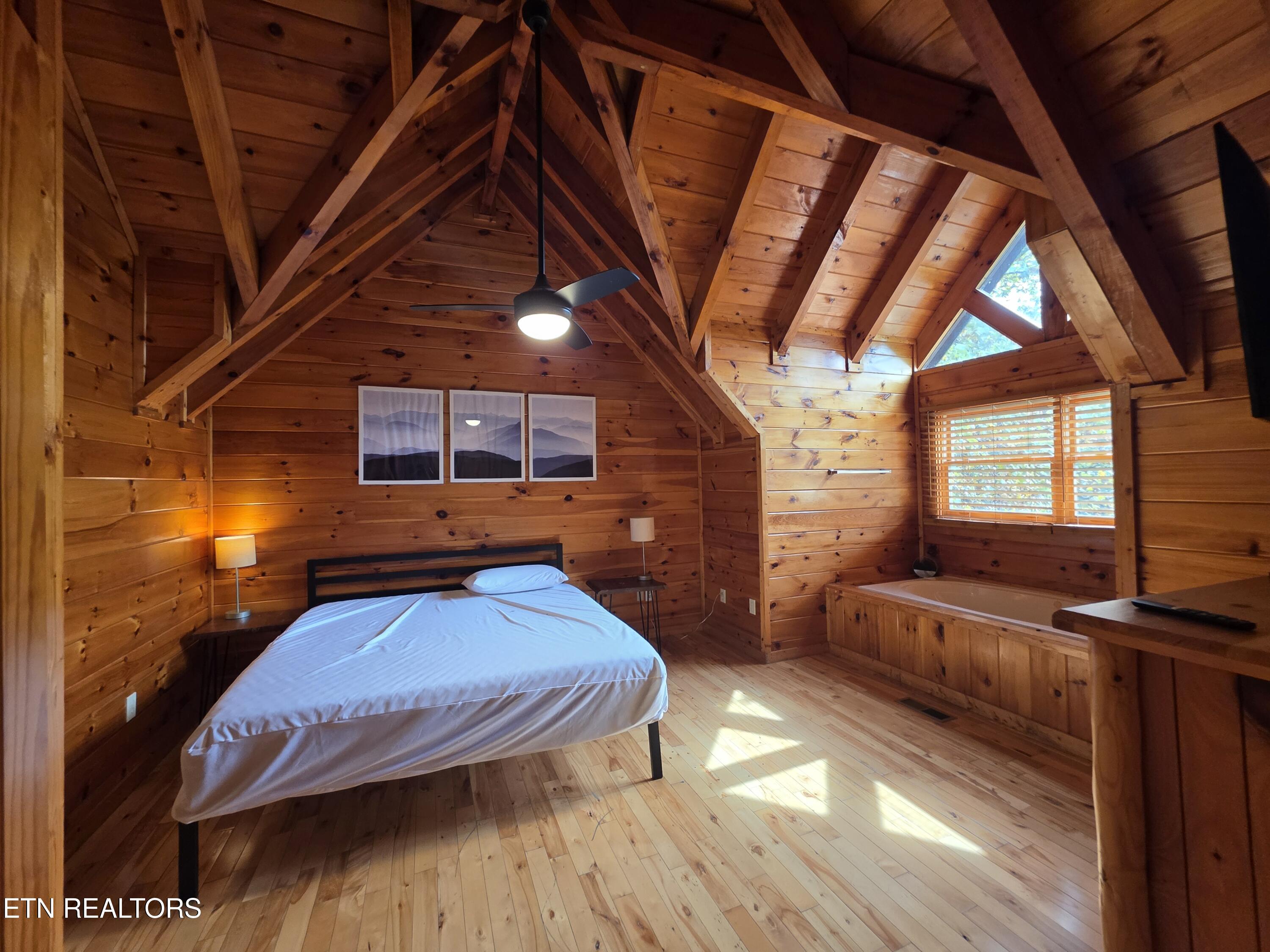 2336 Breezy Road Sevierville TN 37876