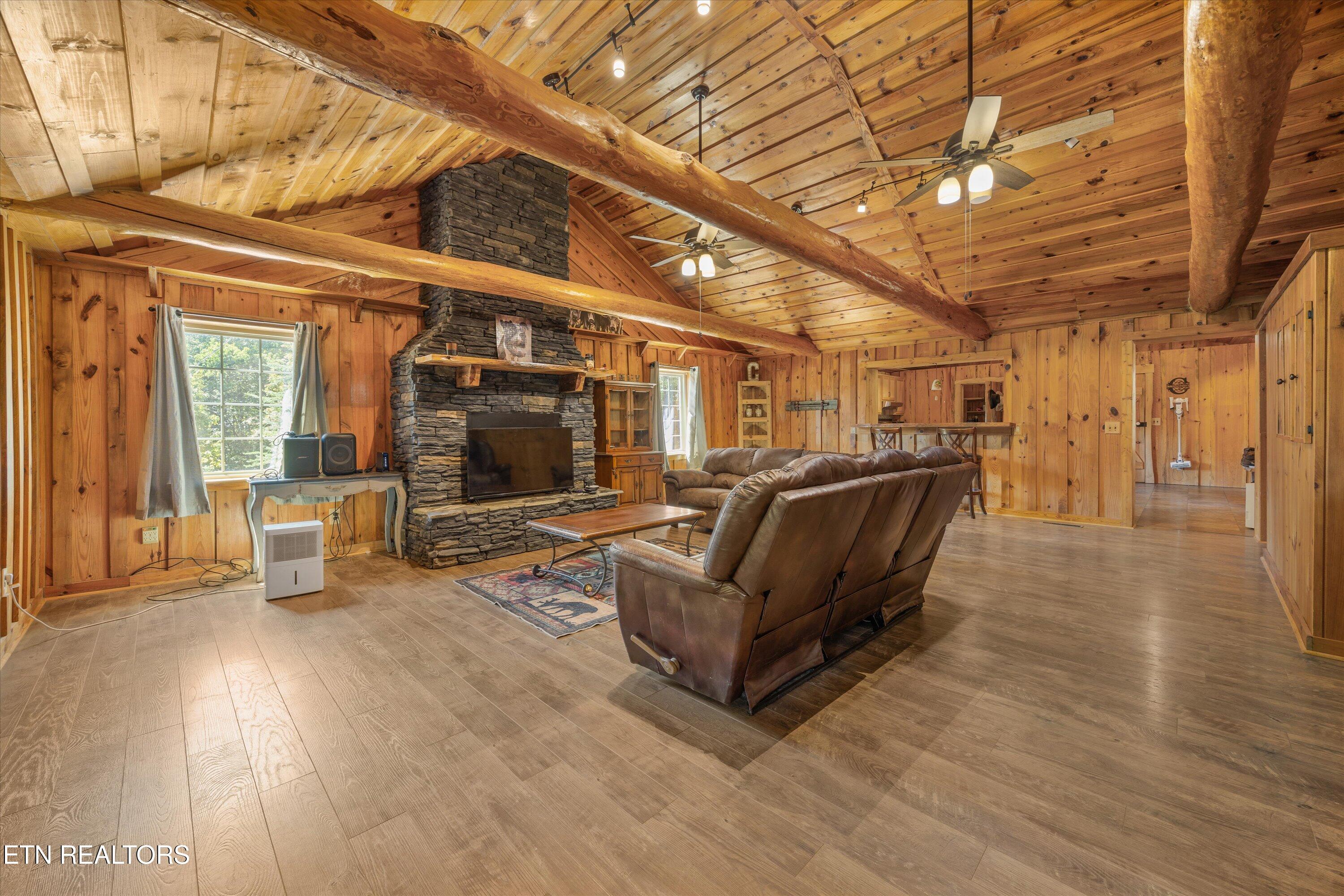291 County Road 480 Englewood TN 37329