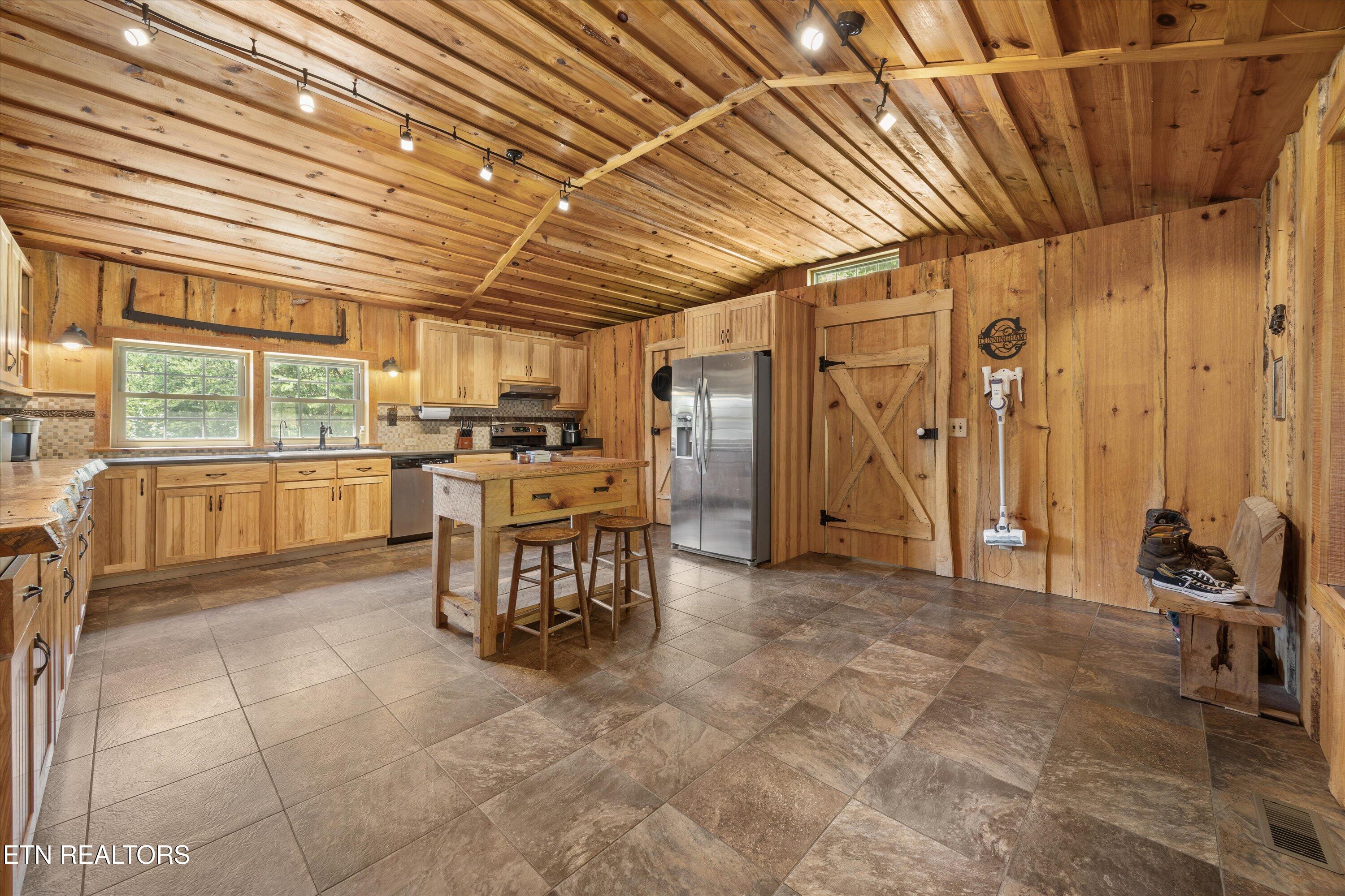 291 County Road 480 Englewood TN 37329