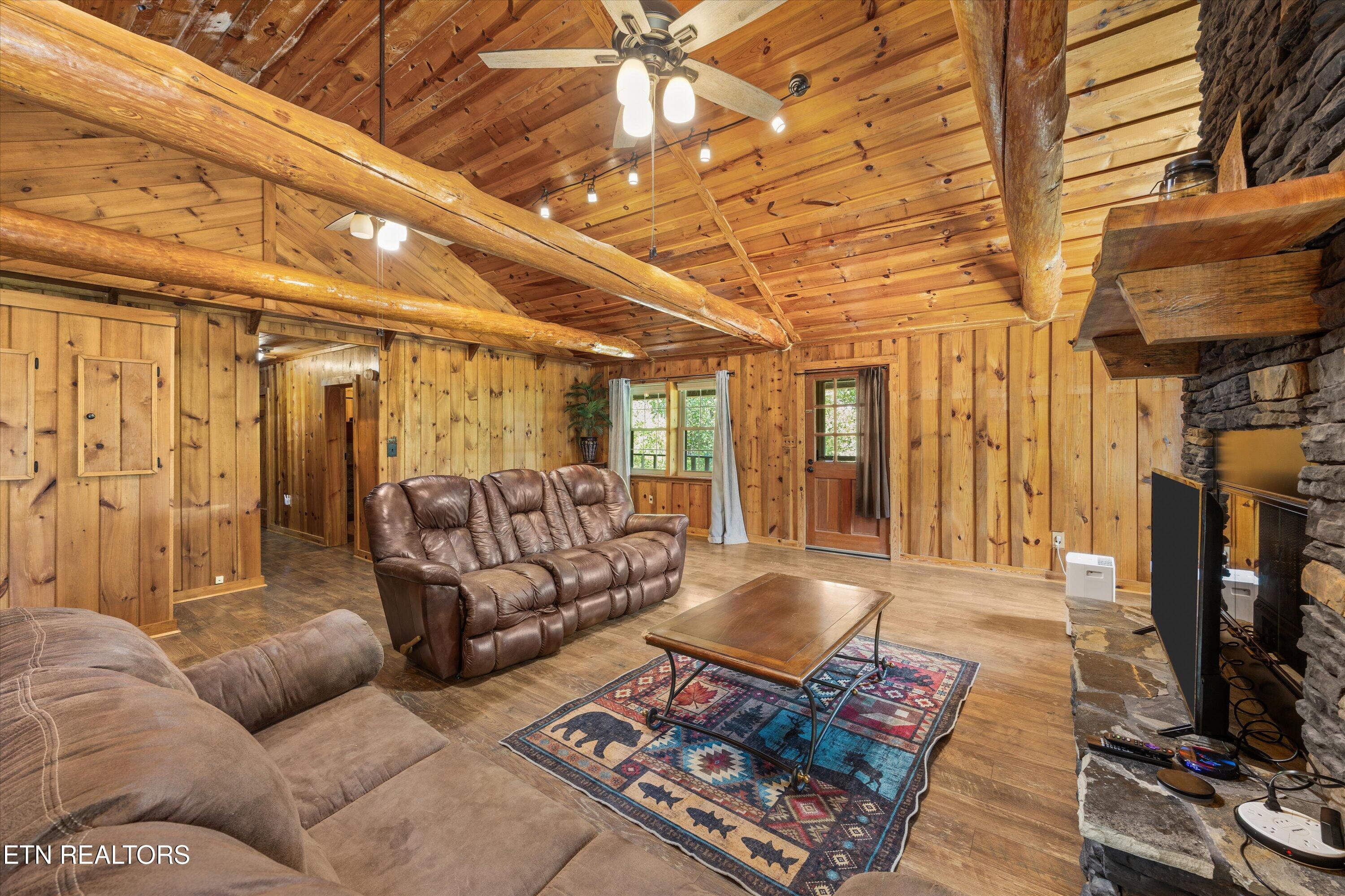 291 County Road 480 Englewood TN 37329