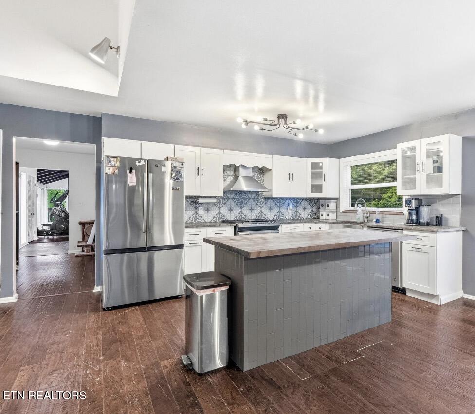 124 Orchard Circle Oak Ridge TN 37830