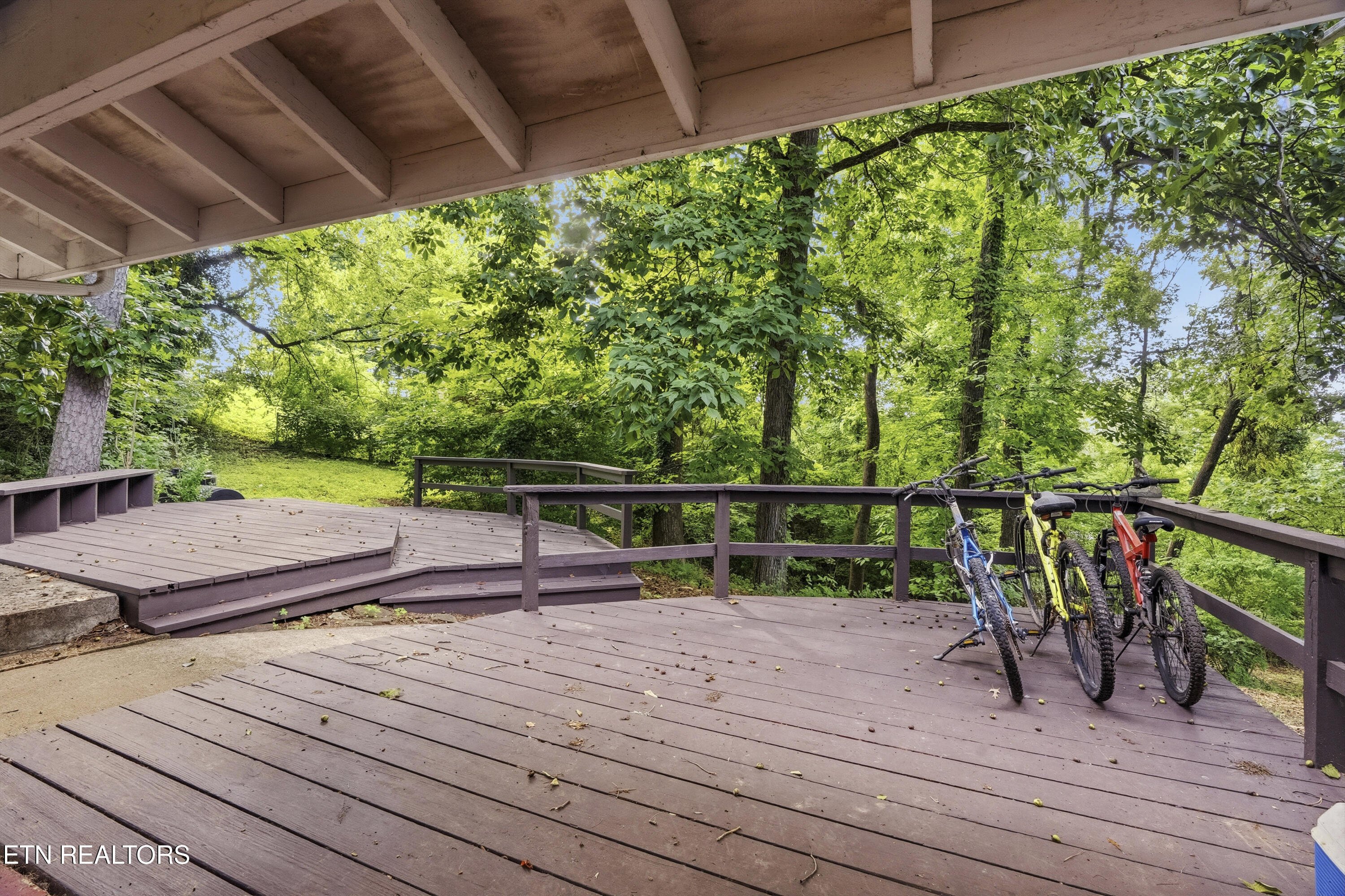 124 Orchard Circle Oak Ridge TN 37830