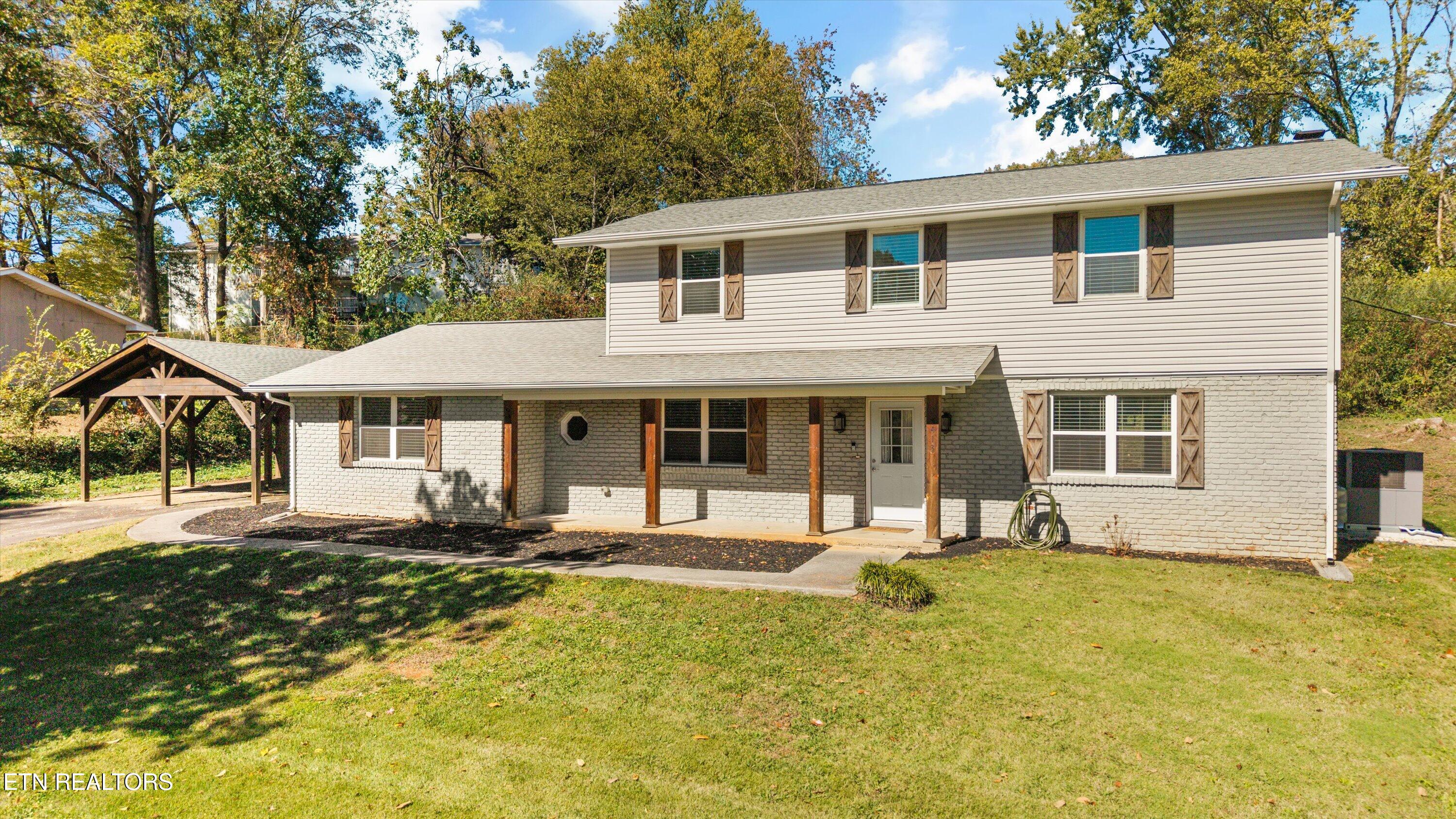 5413 NW Smoky Trail Knoxville TN 37909