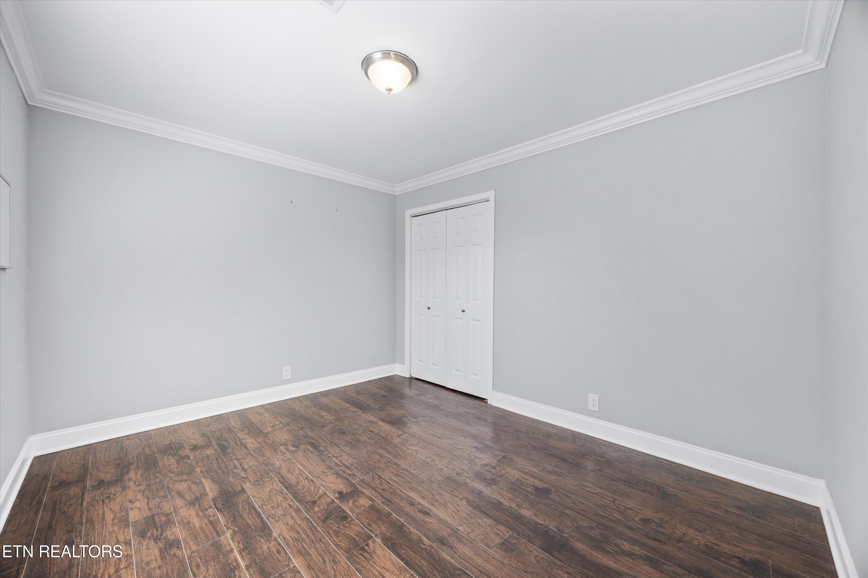 5413 NW Smoky Trail Knoxville TN 37909