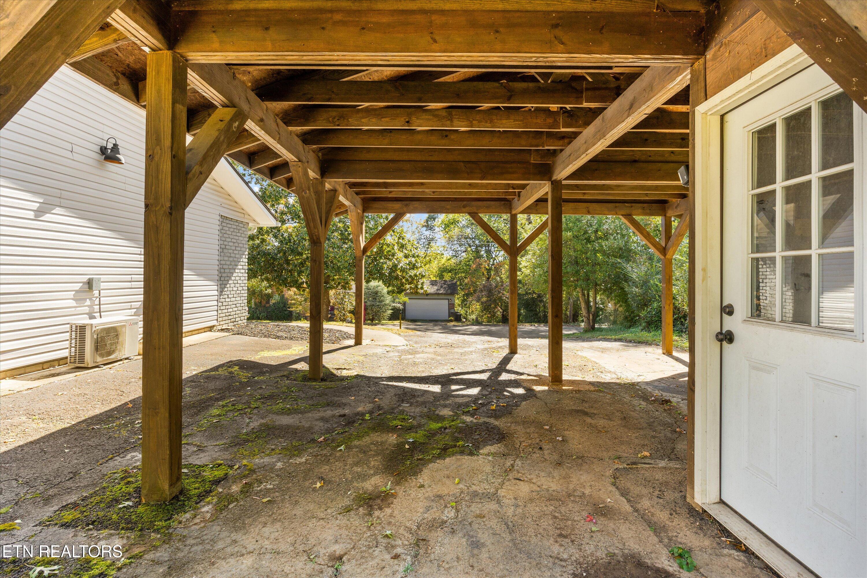 5413 NW Smoky Trail Knoxville TN 37909