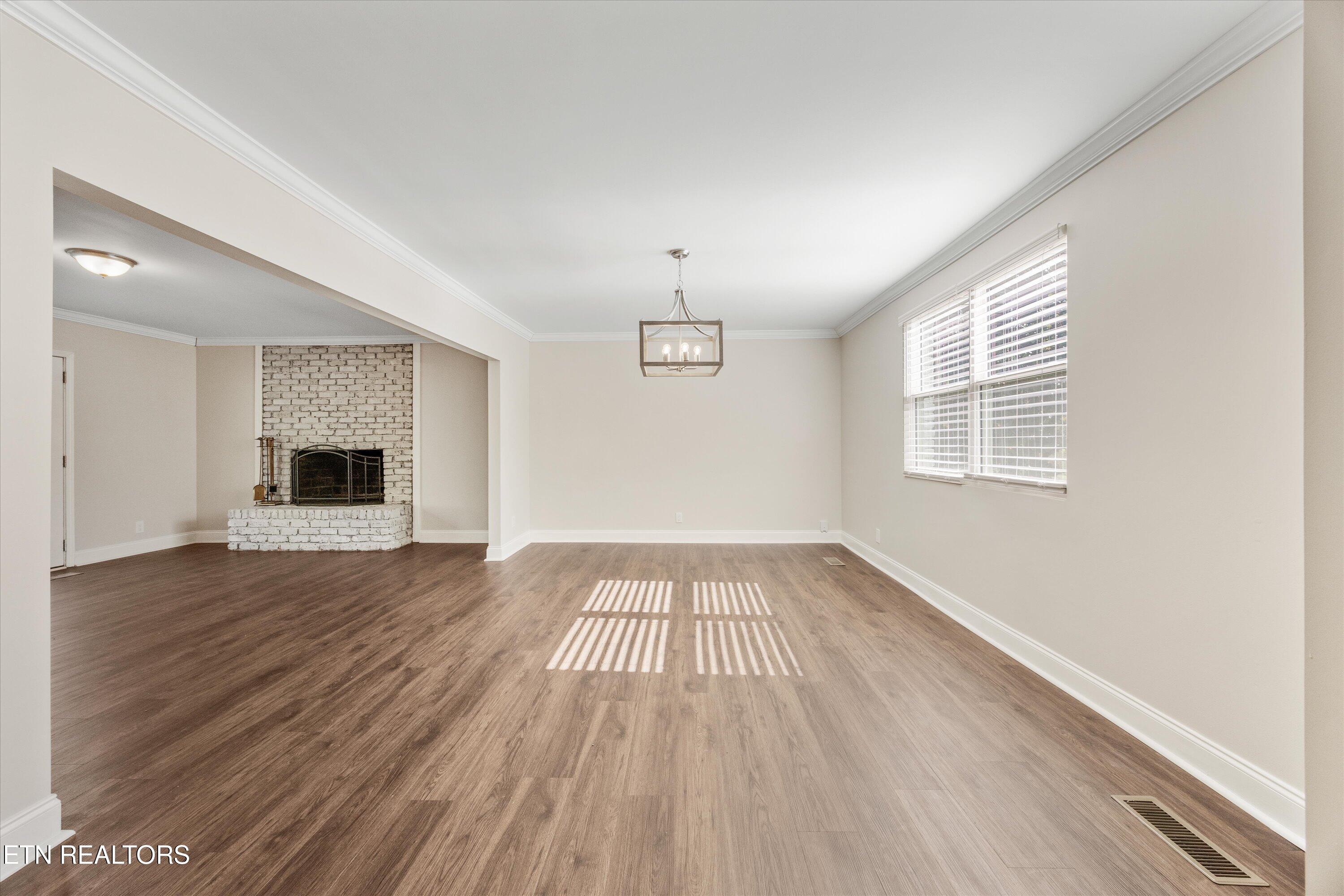 5413 NW Smoky Trail Knoxville TN 37909