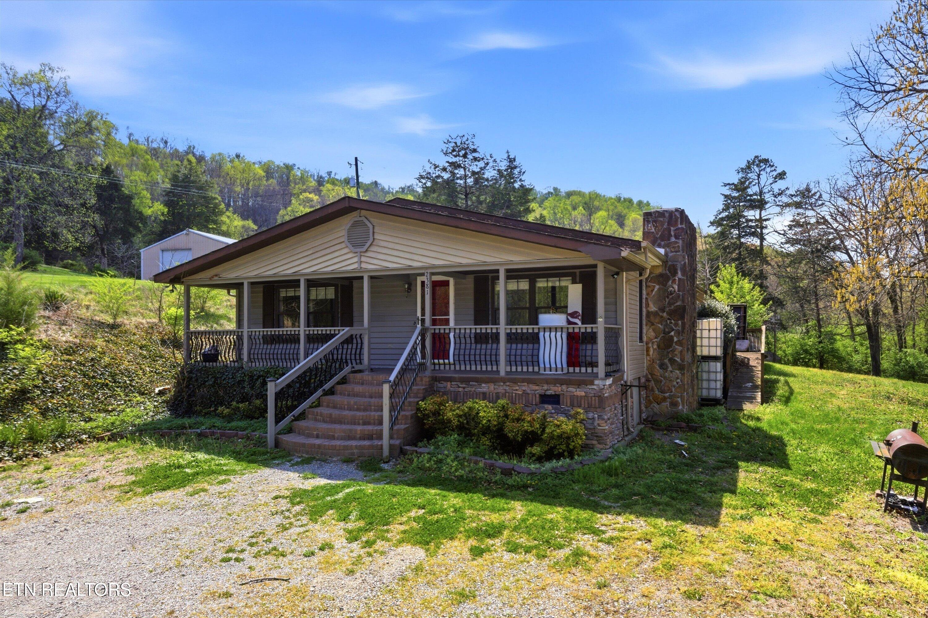 2381 Classic Way Powell TN 37849