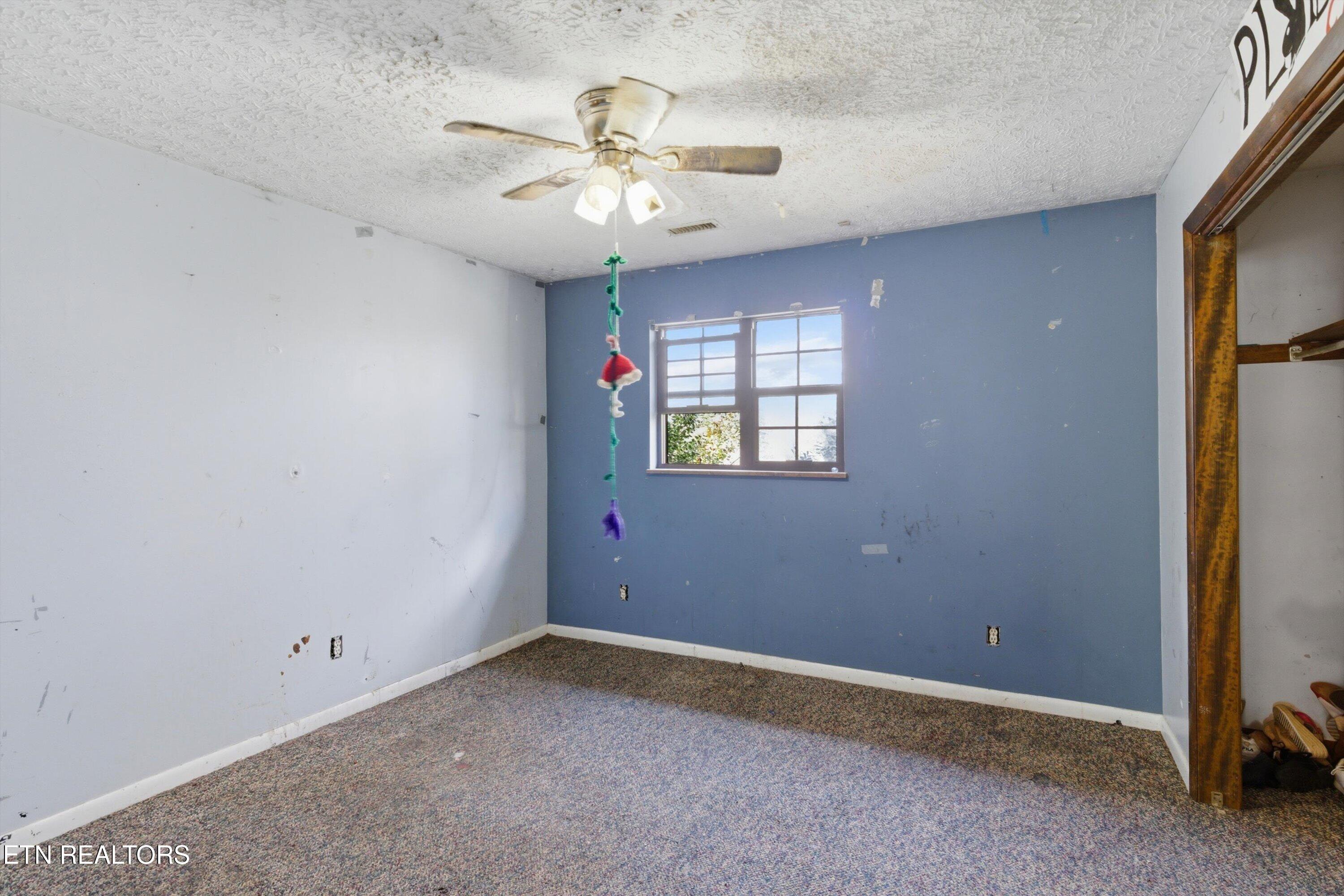 2381 Classic Way Powell TN 37849