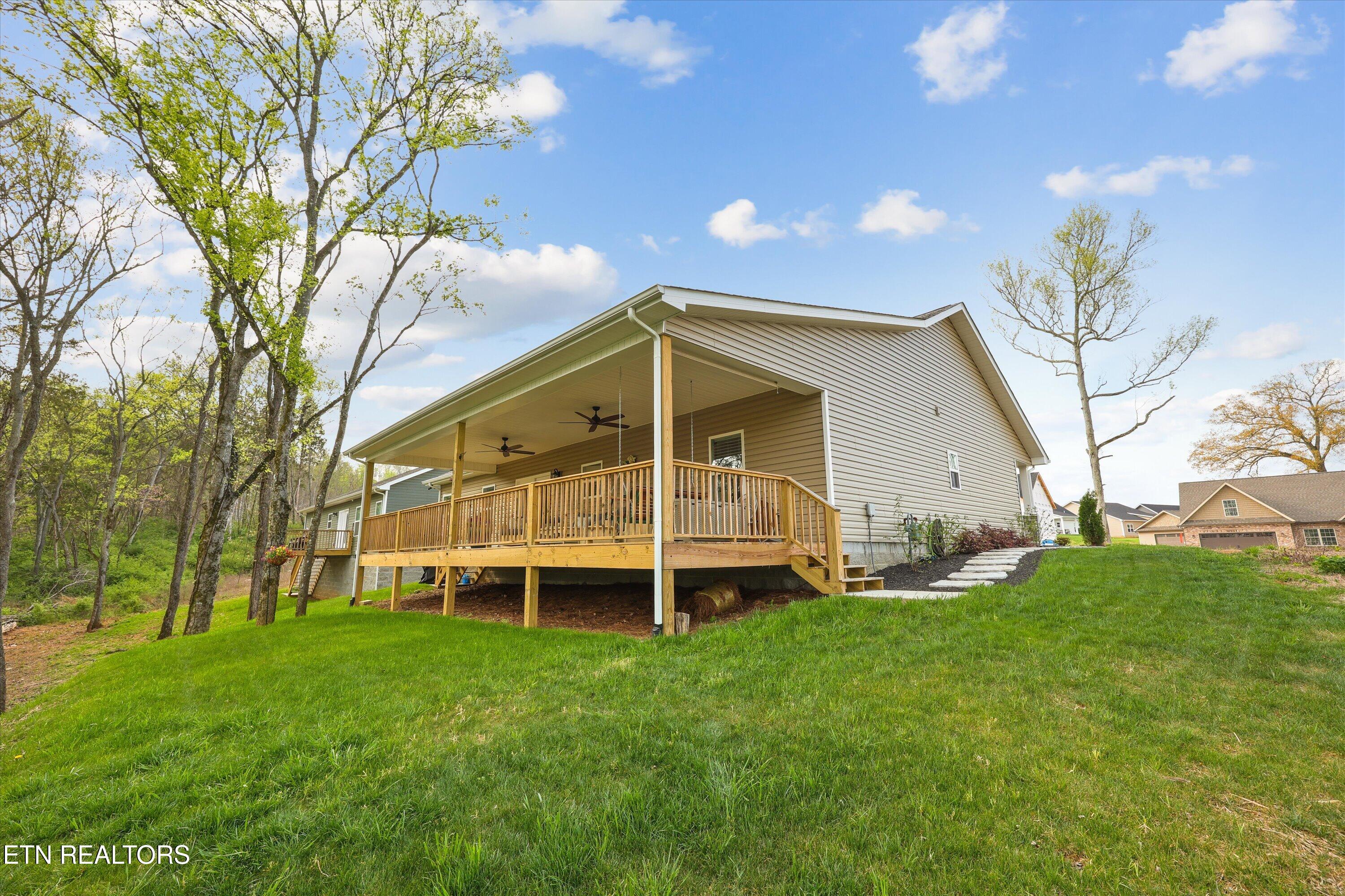 316 Red Rock Road Clinton TN 37716