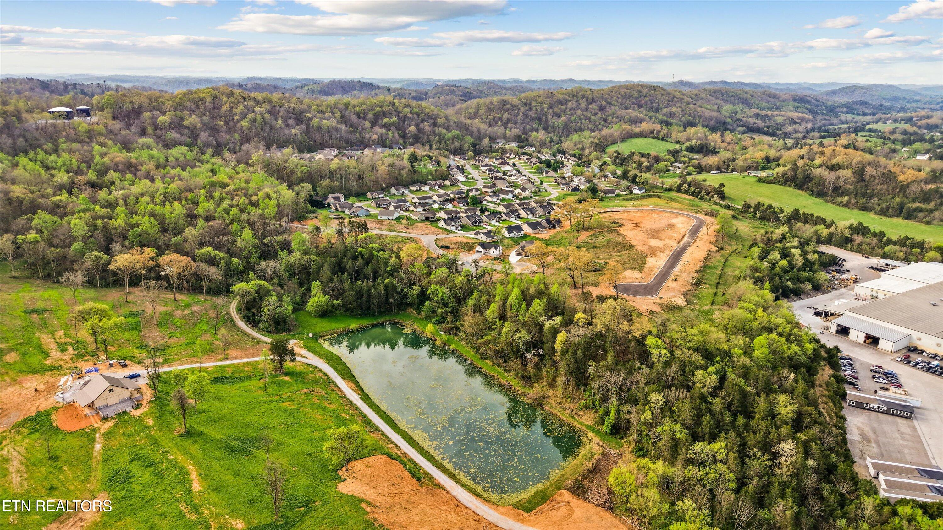 316 Red Rock Road Clinton TN 37716