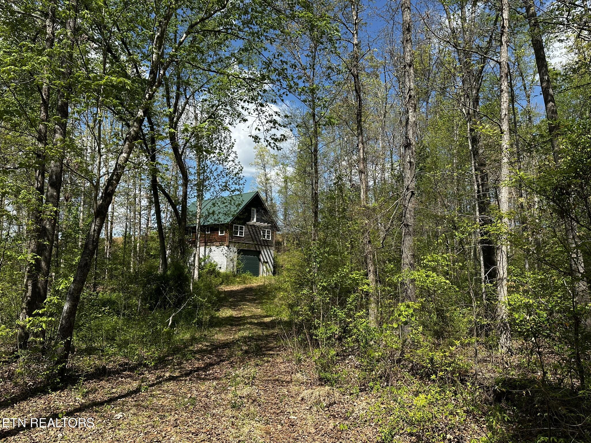 105 Johnson Hollow Lane Greeneville TN 37745