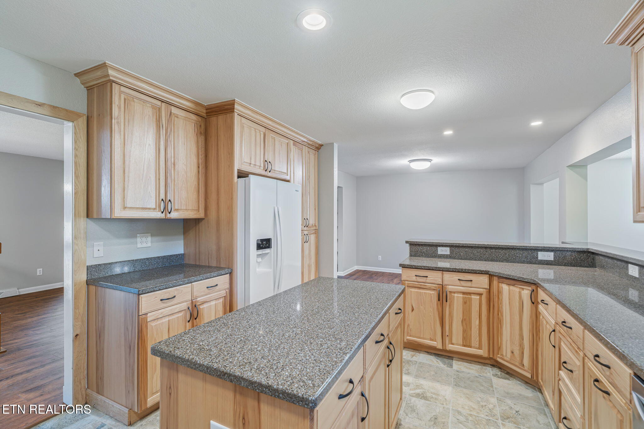 206 Lakeview Lane Oak Ridge TN 37830
