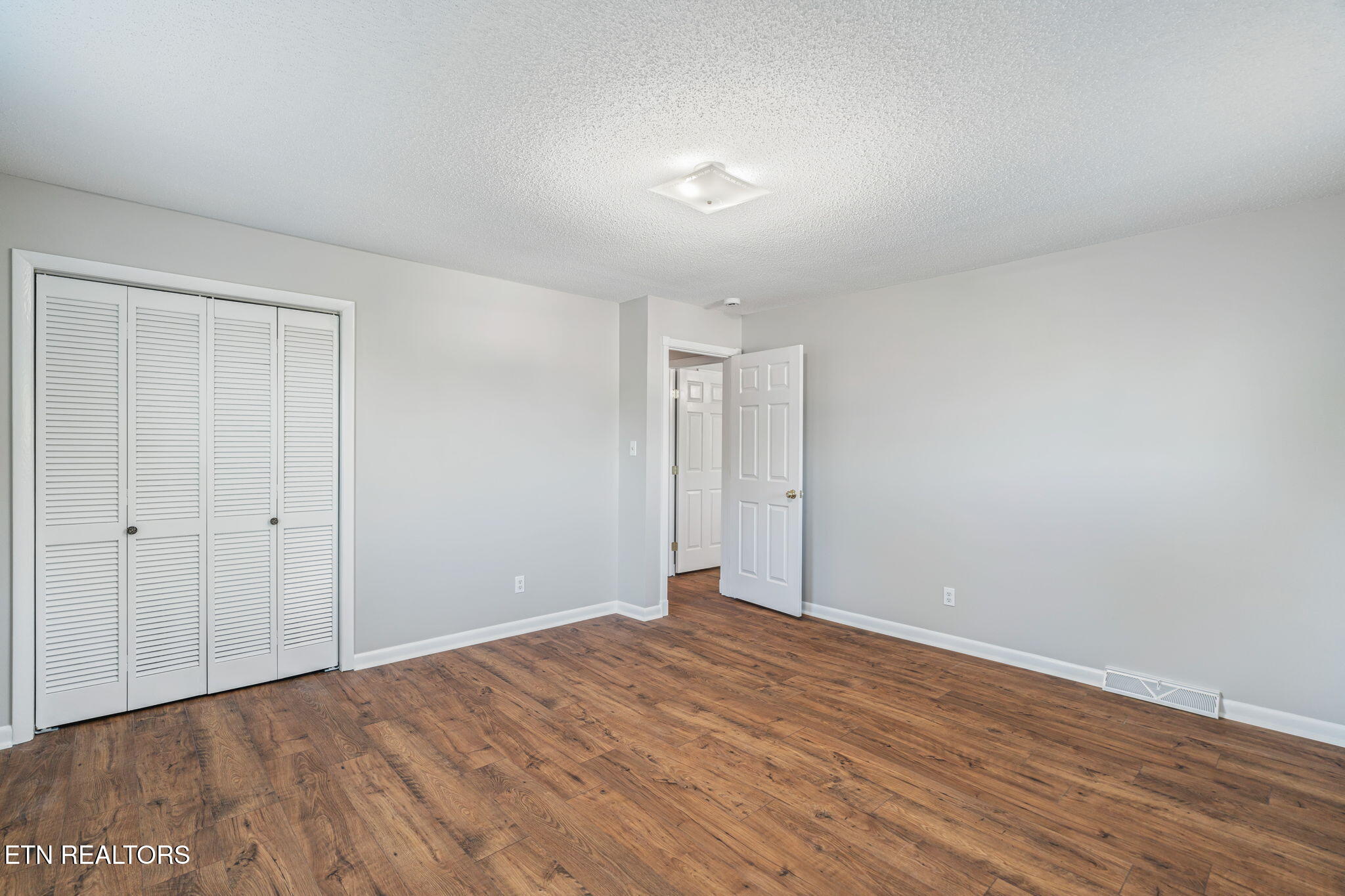 206 Lakeview Lane Oak Ridge TN 37830