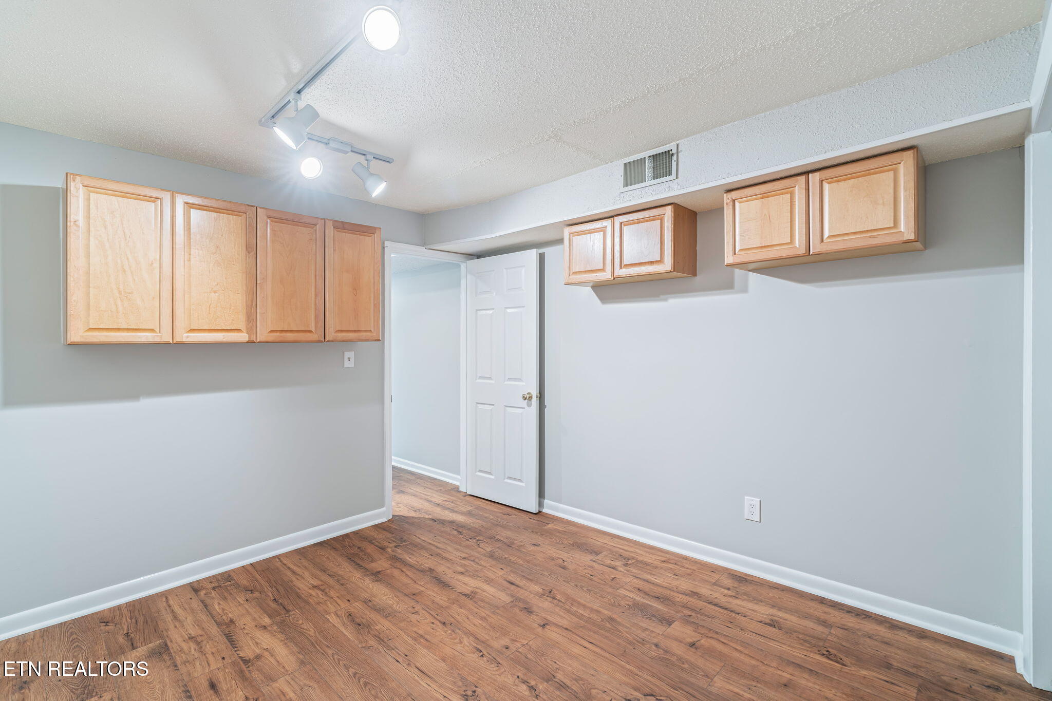 206 Lakeview Lane Oak Ridge TN 37830