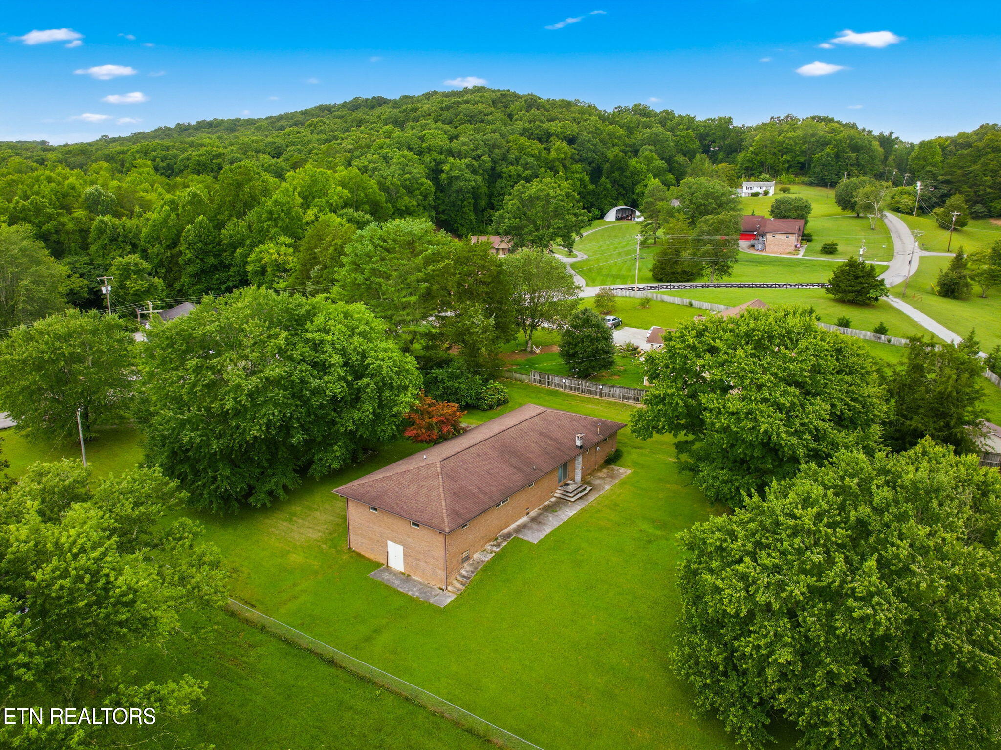 2866 Williams Ferry Road Lenoir City TN 37771
