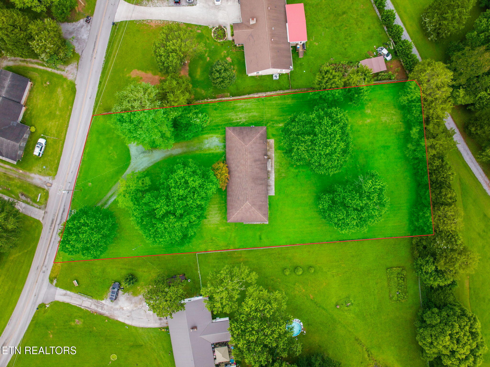 2866 Williams Ferry Road Lenoir City TN 37771