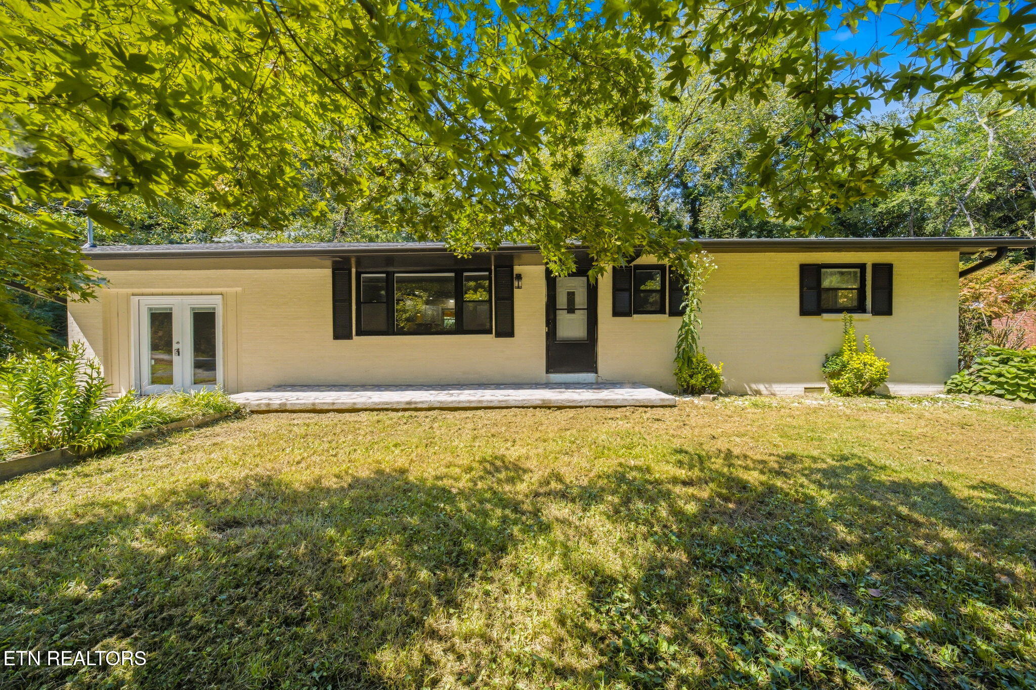 2022 Center Road Pigeon Forge TN 37863