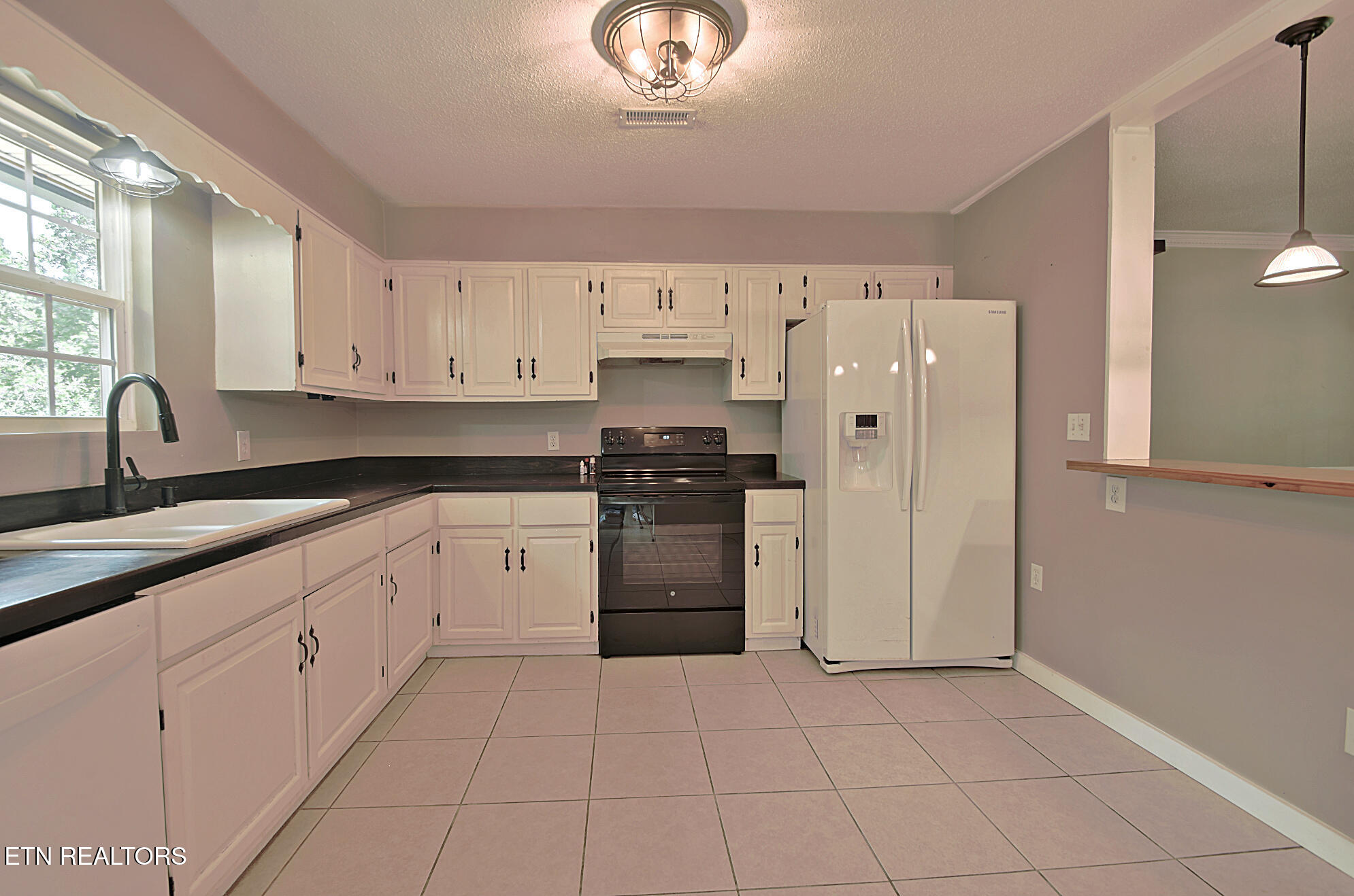 700 Lake Forest Drive Lenoir City TN 37772