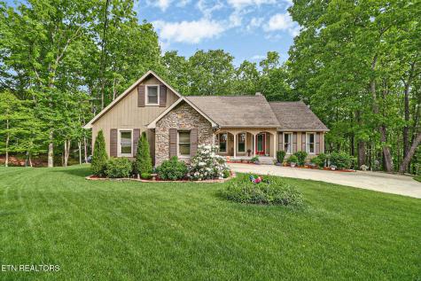 19 Claremont Circle Fairfield Glade TN 38558