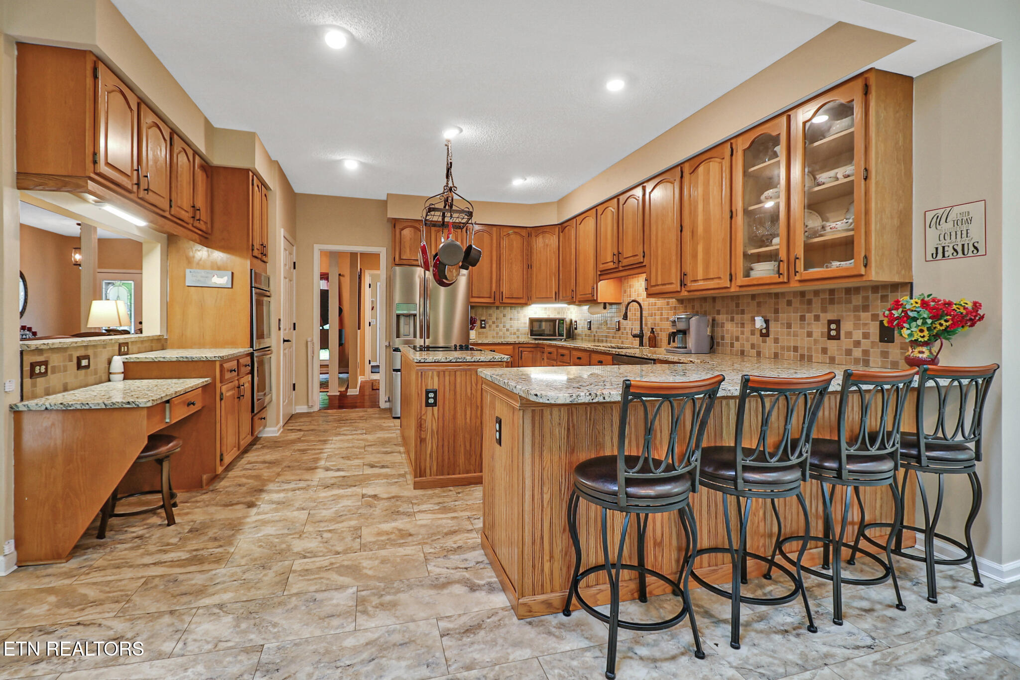 19 Claremont Circle Fairfield Glade TN 38558