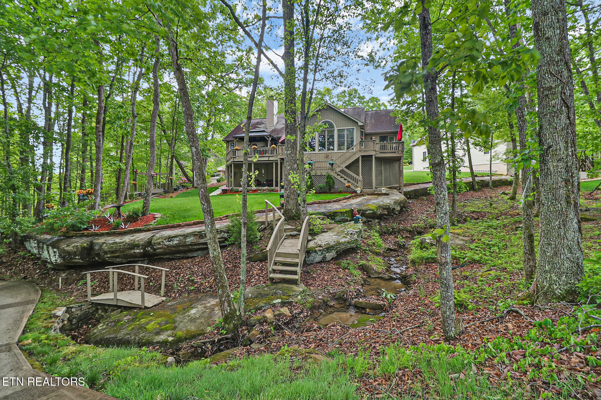 19 Claremont Circle Fairfield Glade TN 38558