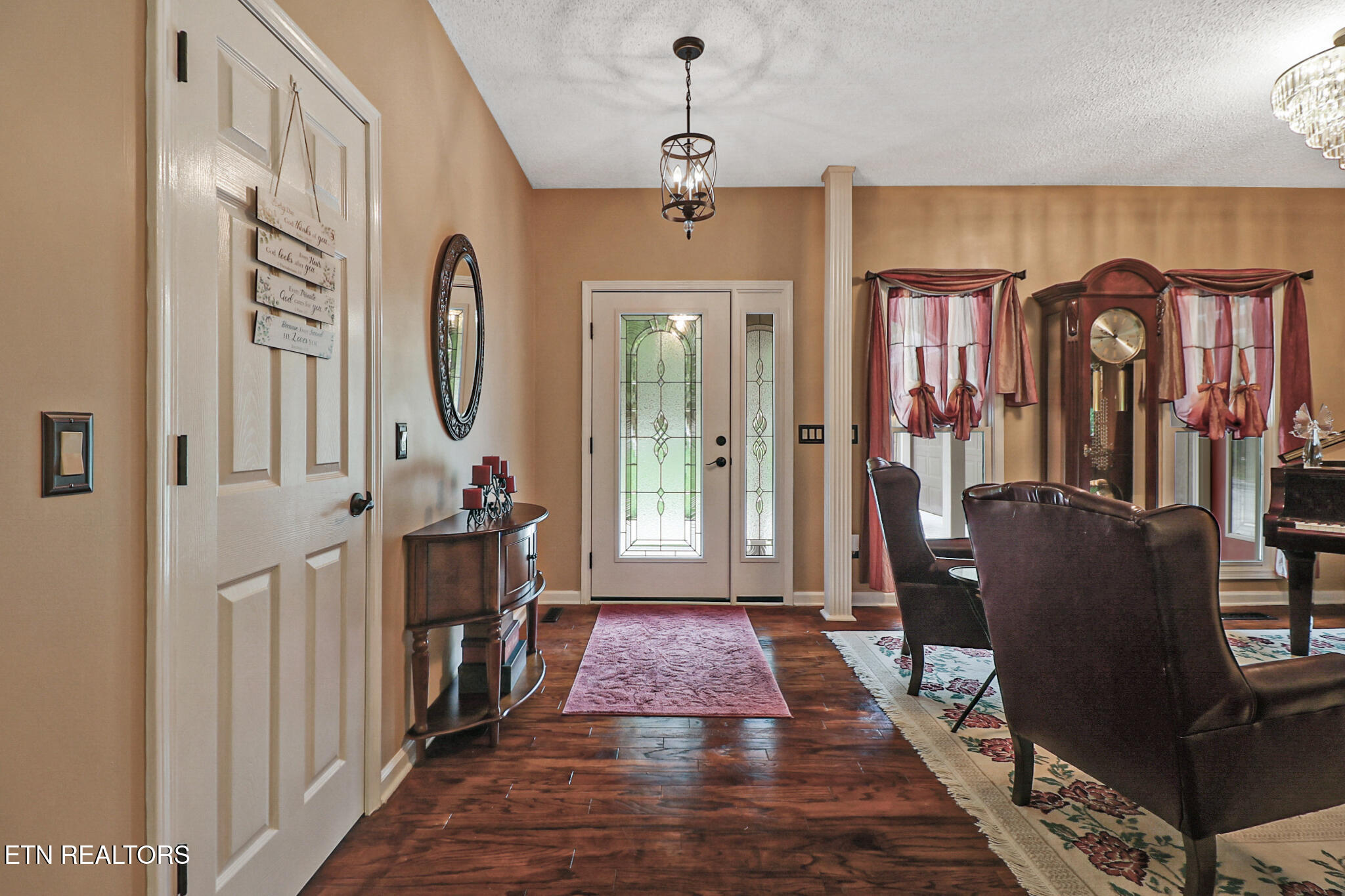 19 Claremont Circle Fairfield Glade TN 38558